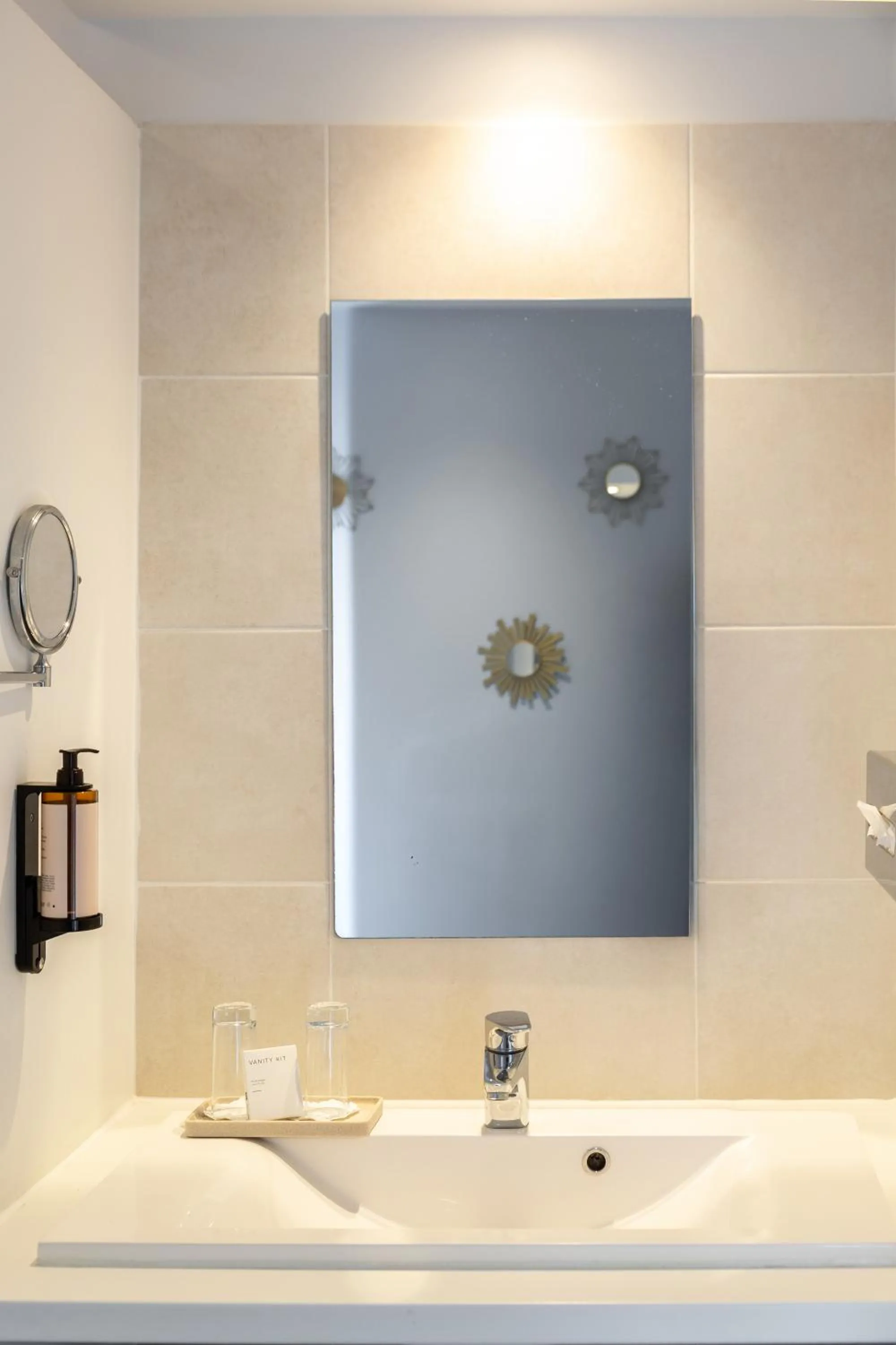 Bathroom in Best Western Hotel le Galice Aix-en-Provence