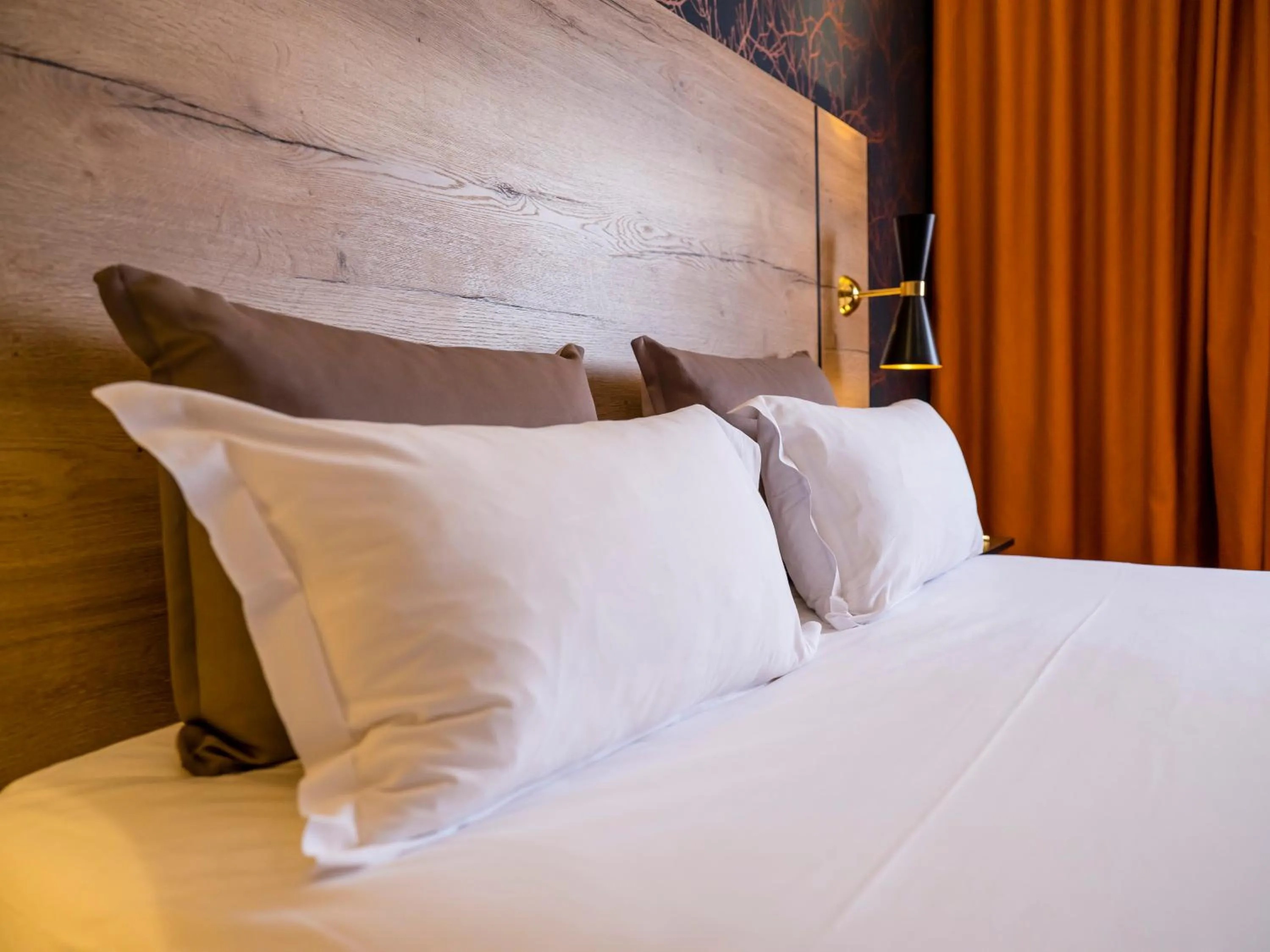 Bed in Brit Hotel Ker Lann Aeroport - Parc Expo