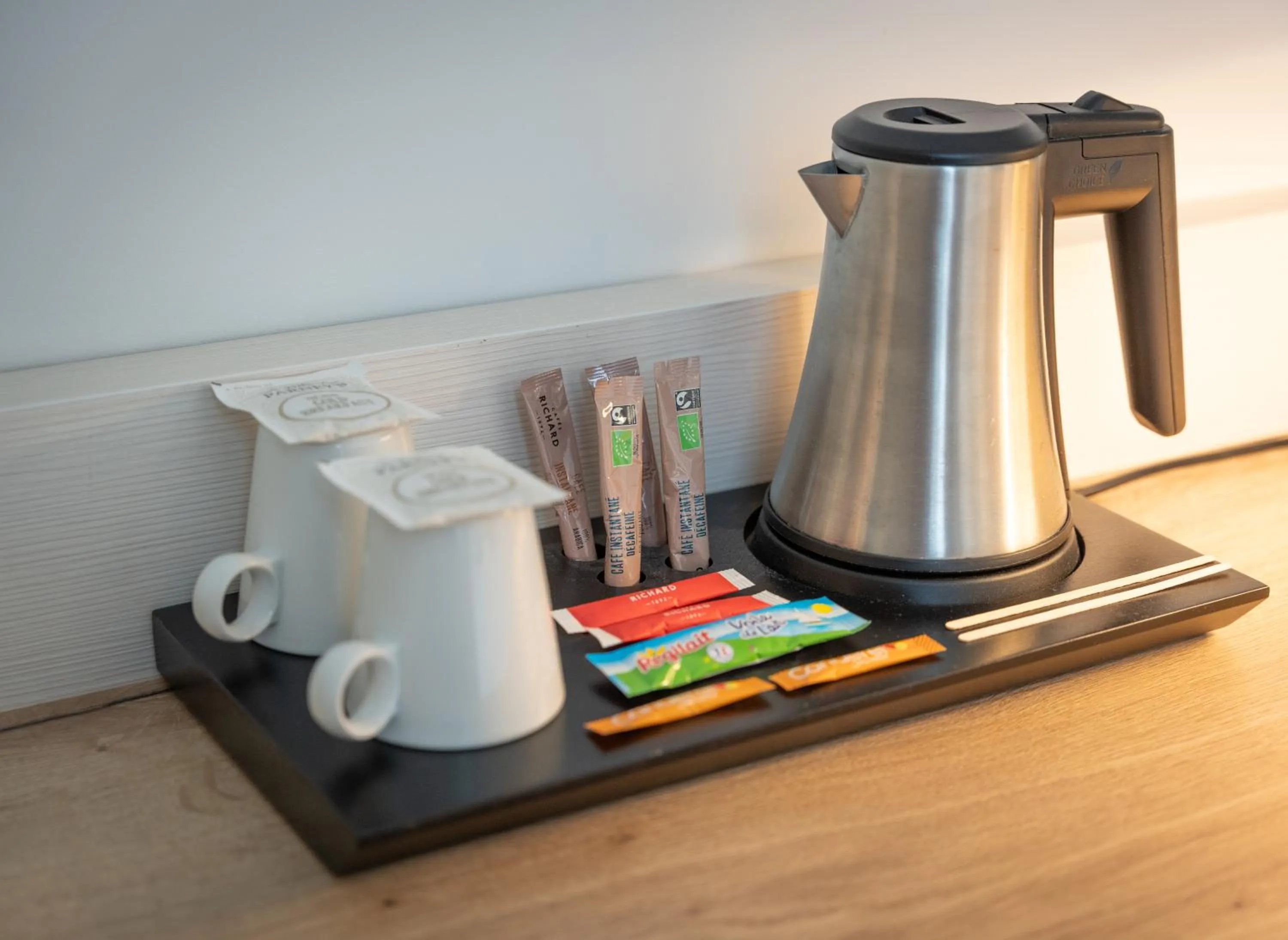 Coffee/tea facilities in Brit Hotel Ker Lann Aeroport - Parc Expo