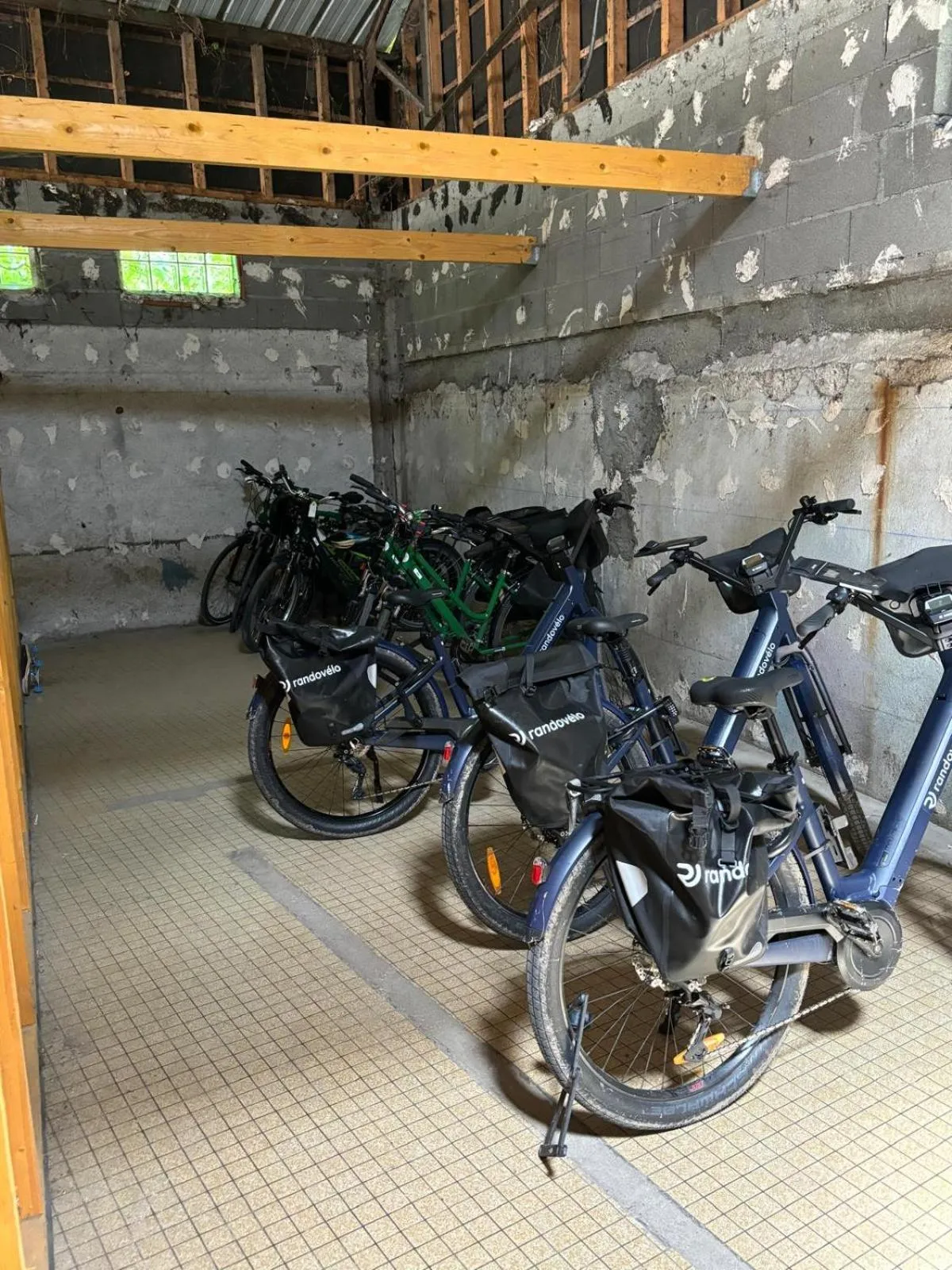 Cycling in Hôtel Le Blason