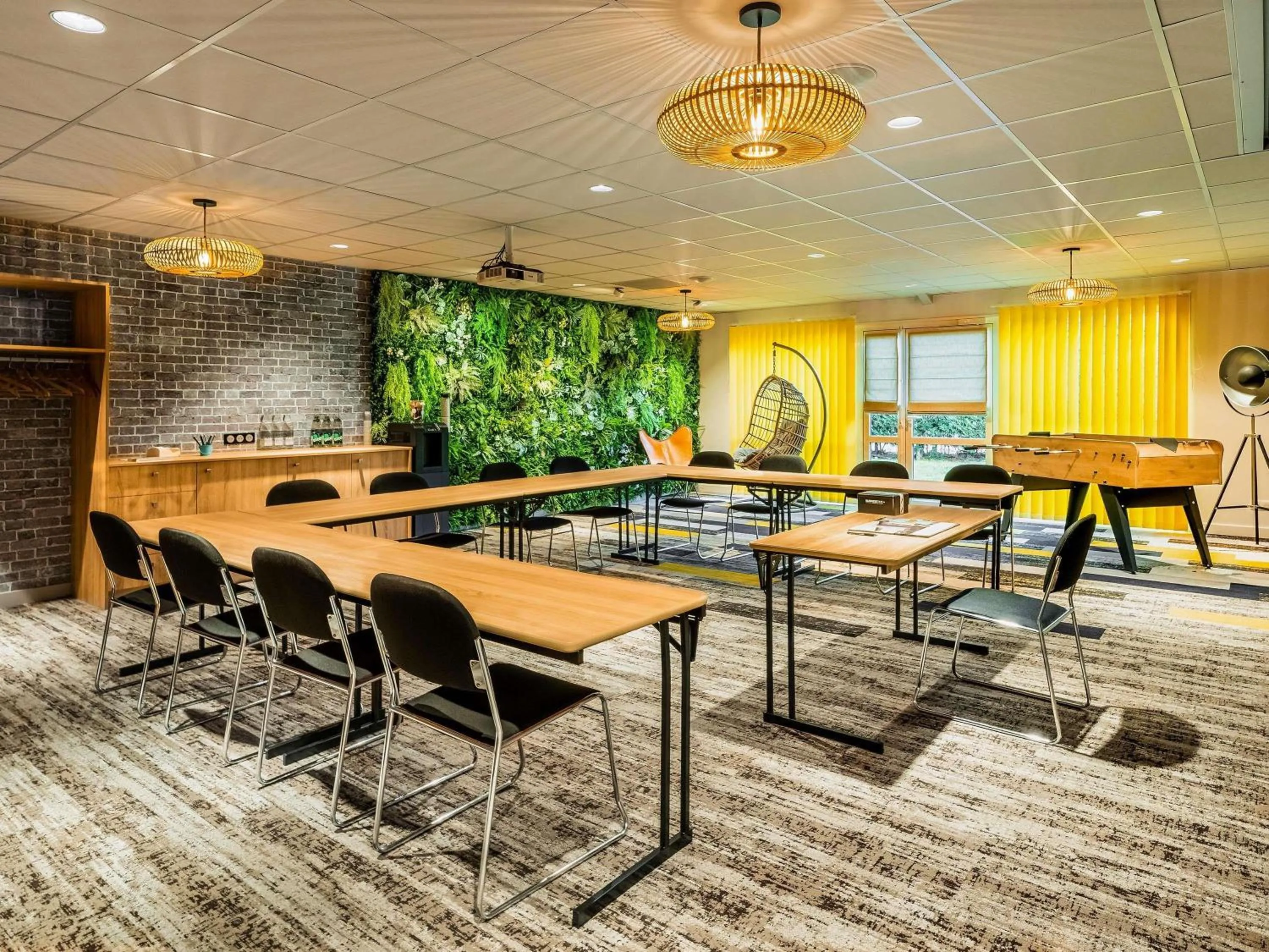 Meeting/conference room in Mercure Lyon Est Chaponnay