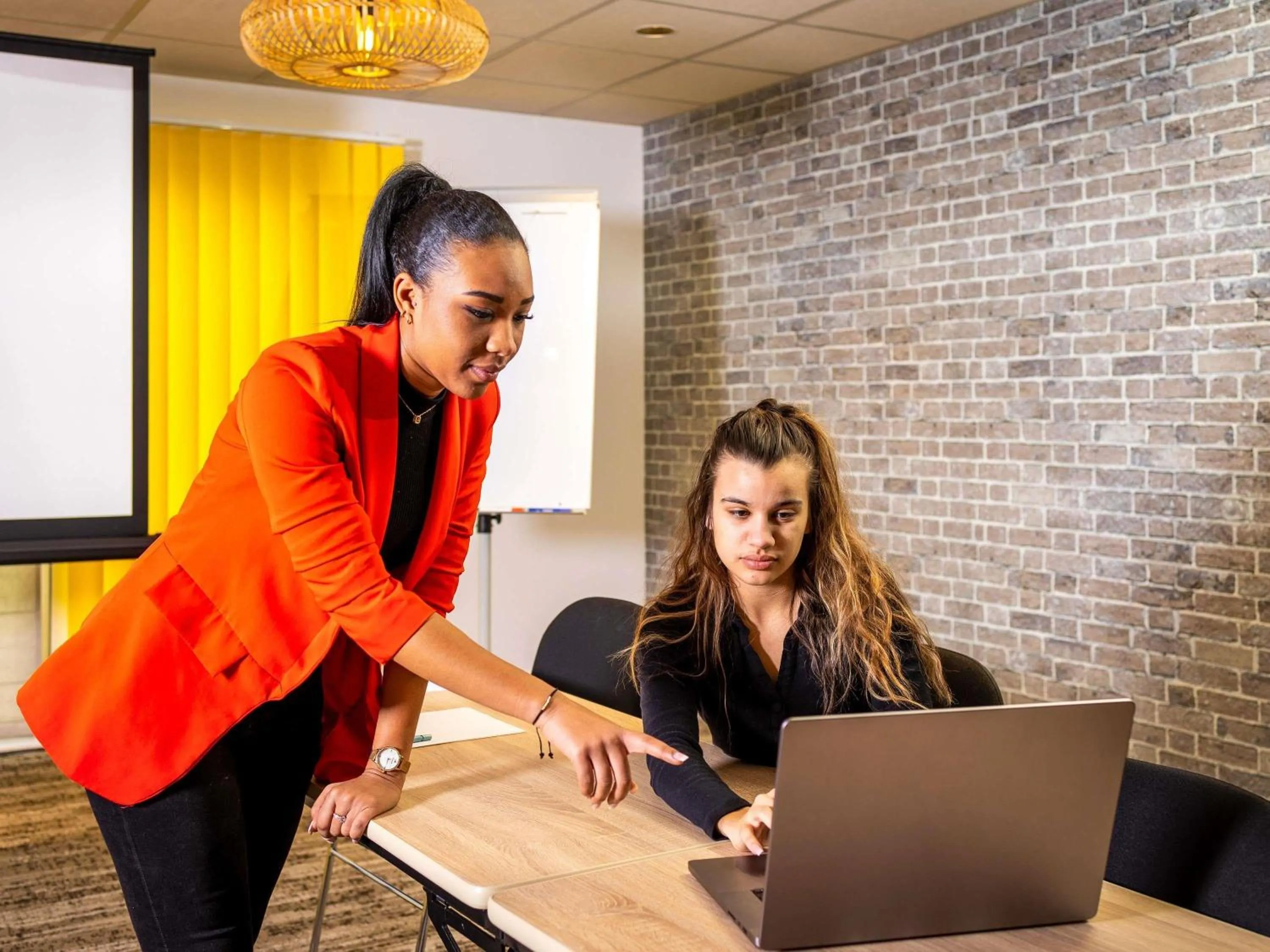 Meeting/conference room in Mercure Lyon Est Chaponnay