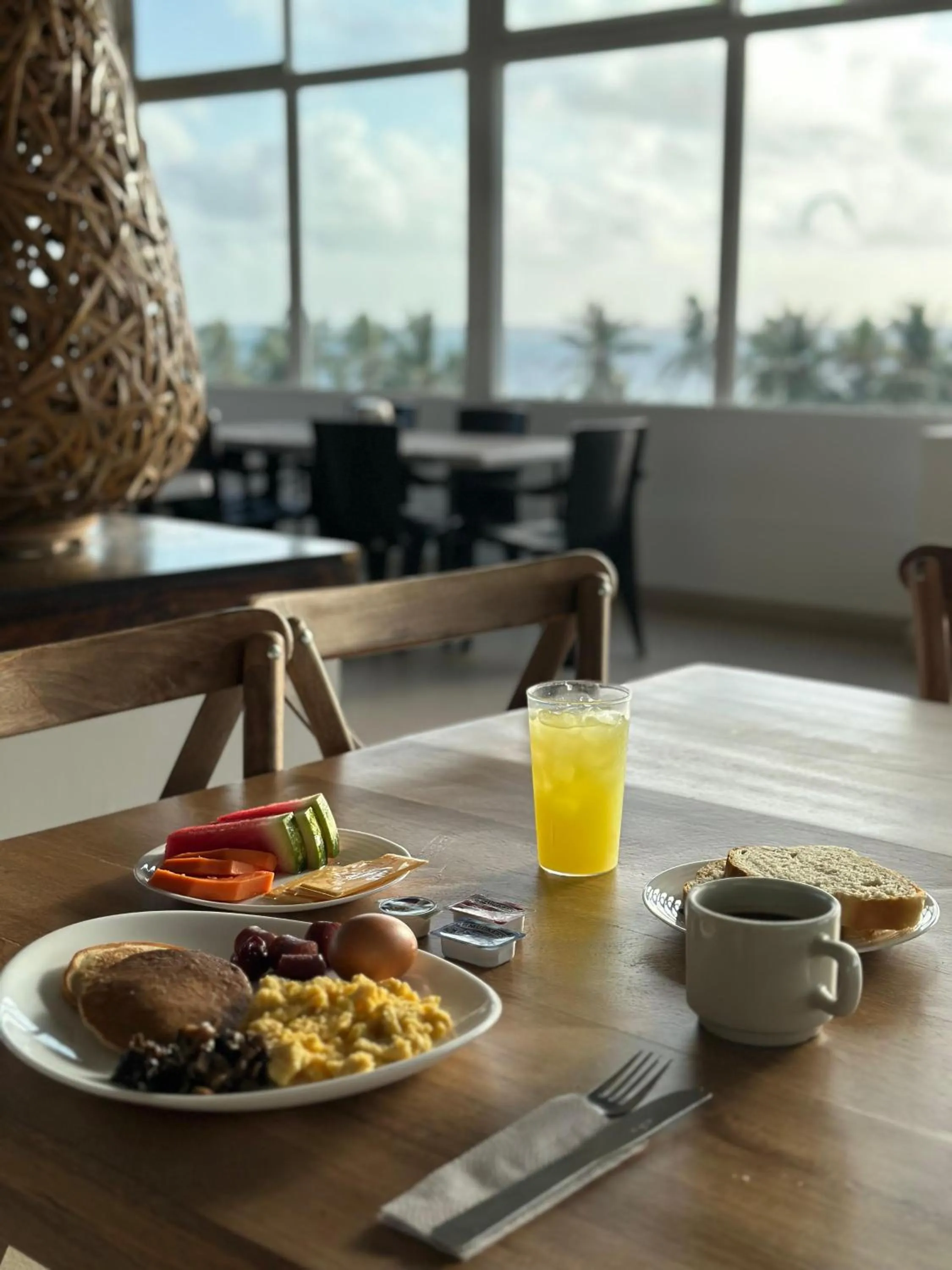 Restaurant/places to eat in Hotel Portofino