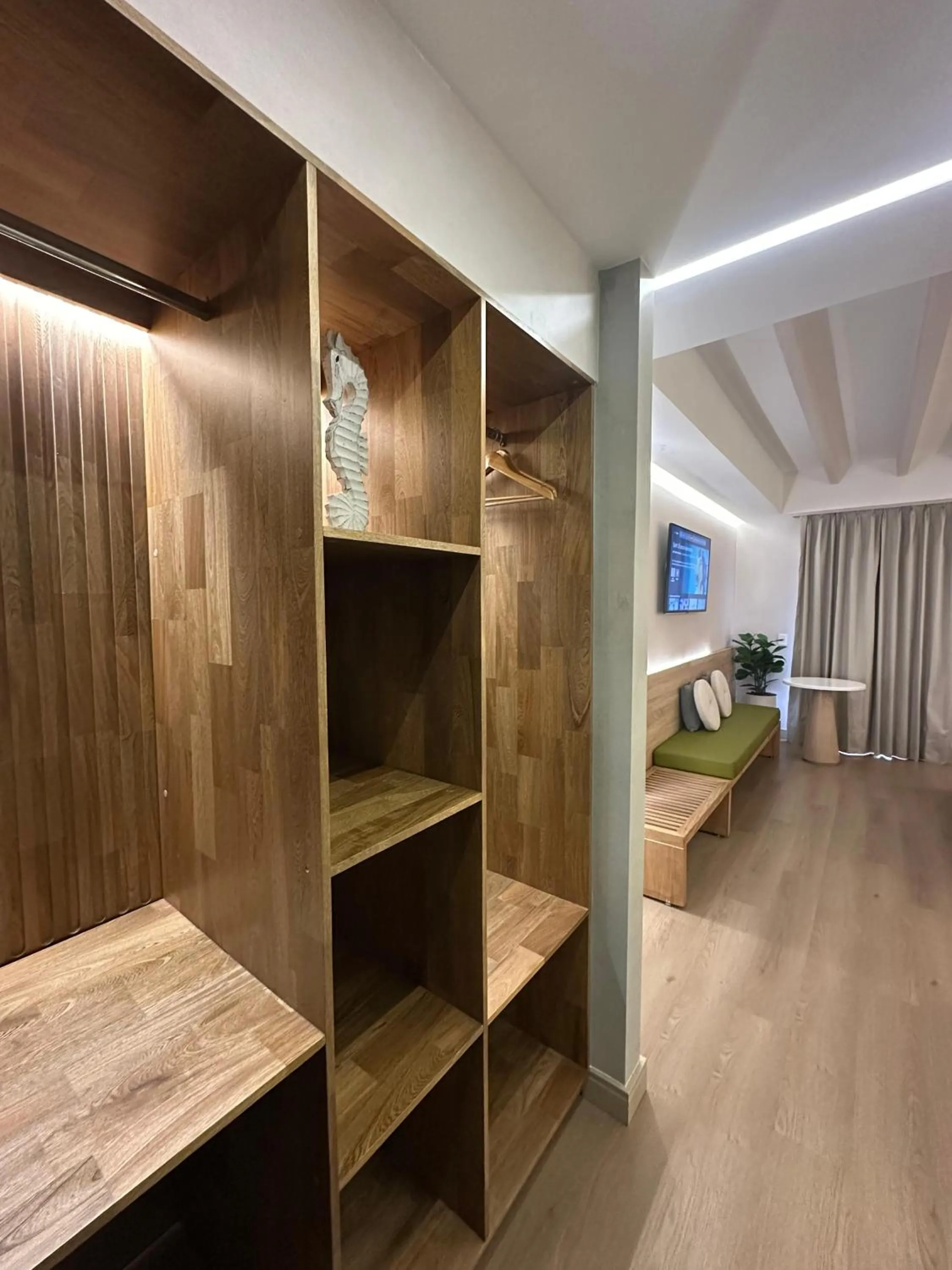 TV and multimedia in Hotel Portofino