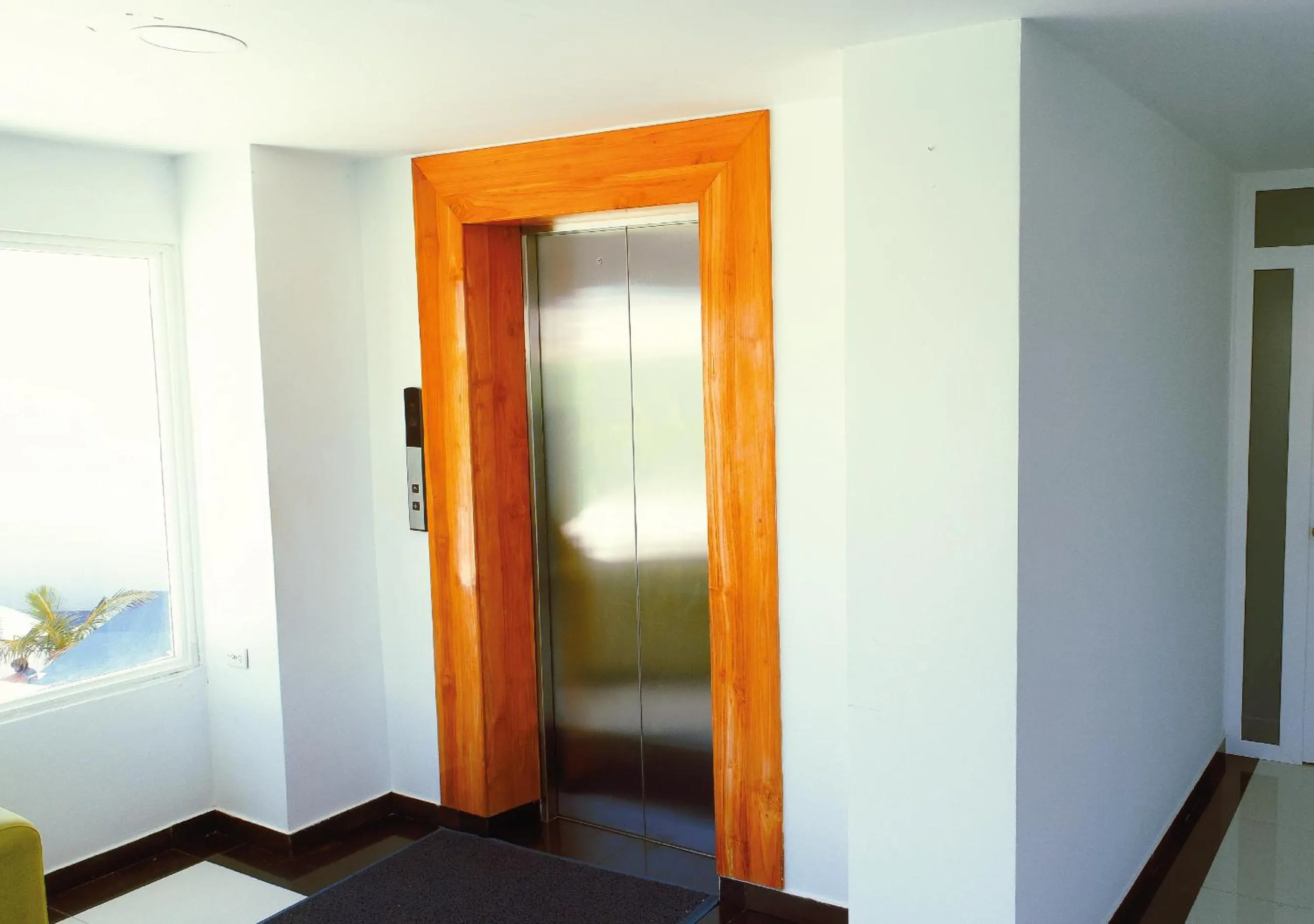 elevator in Hotel Portofino