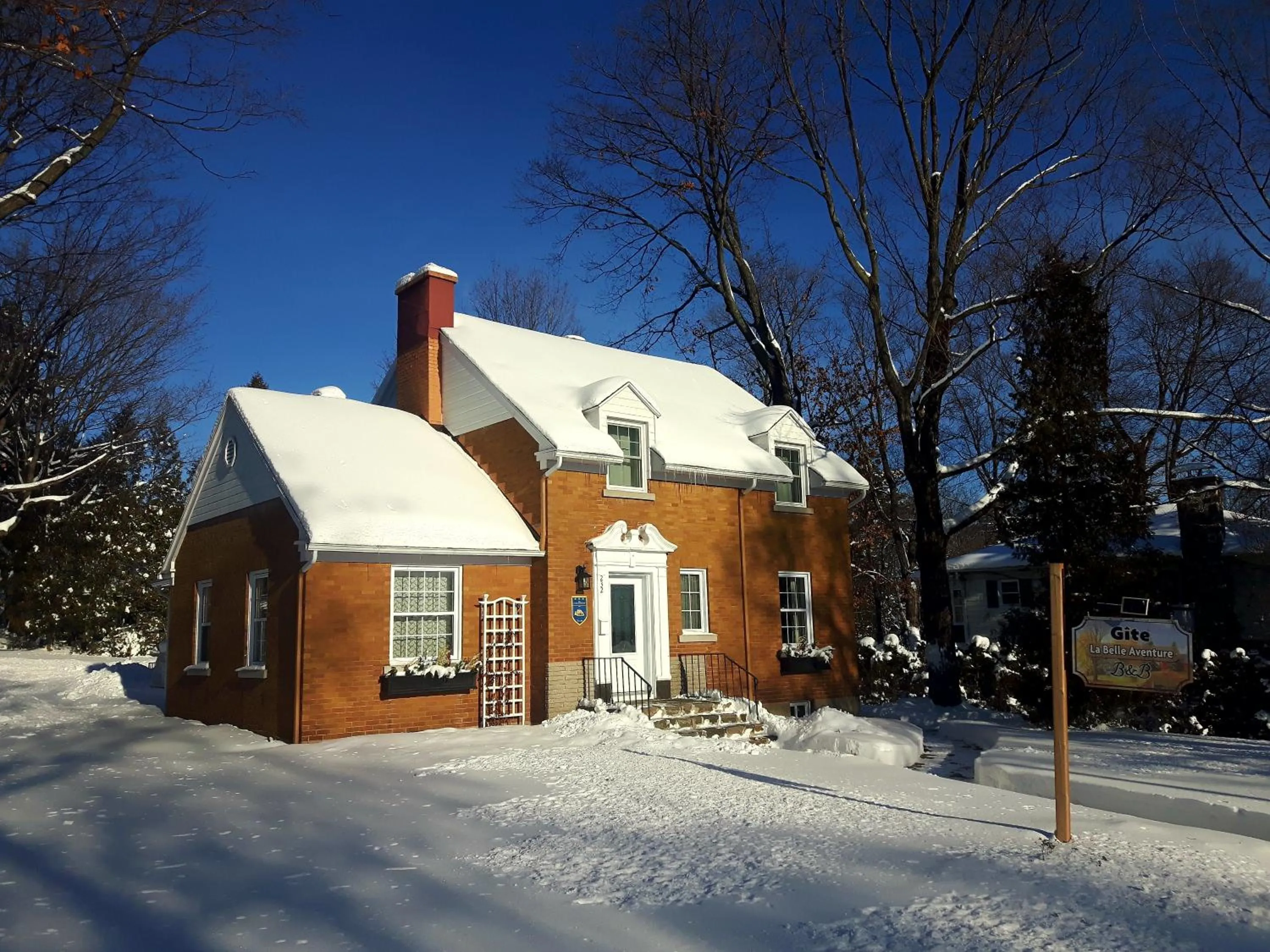 Property building in Gîte La Belle Aventure B&B