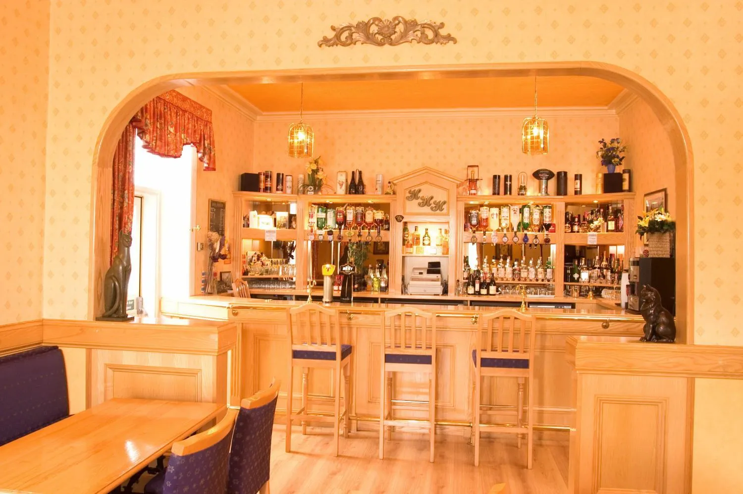 Lounge or bar in The Hill Hotel