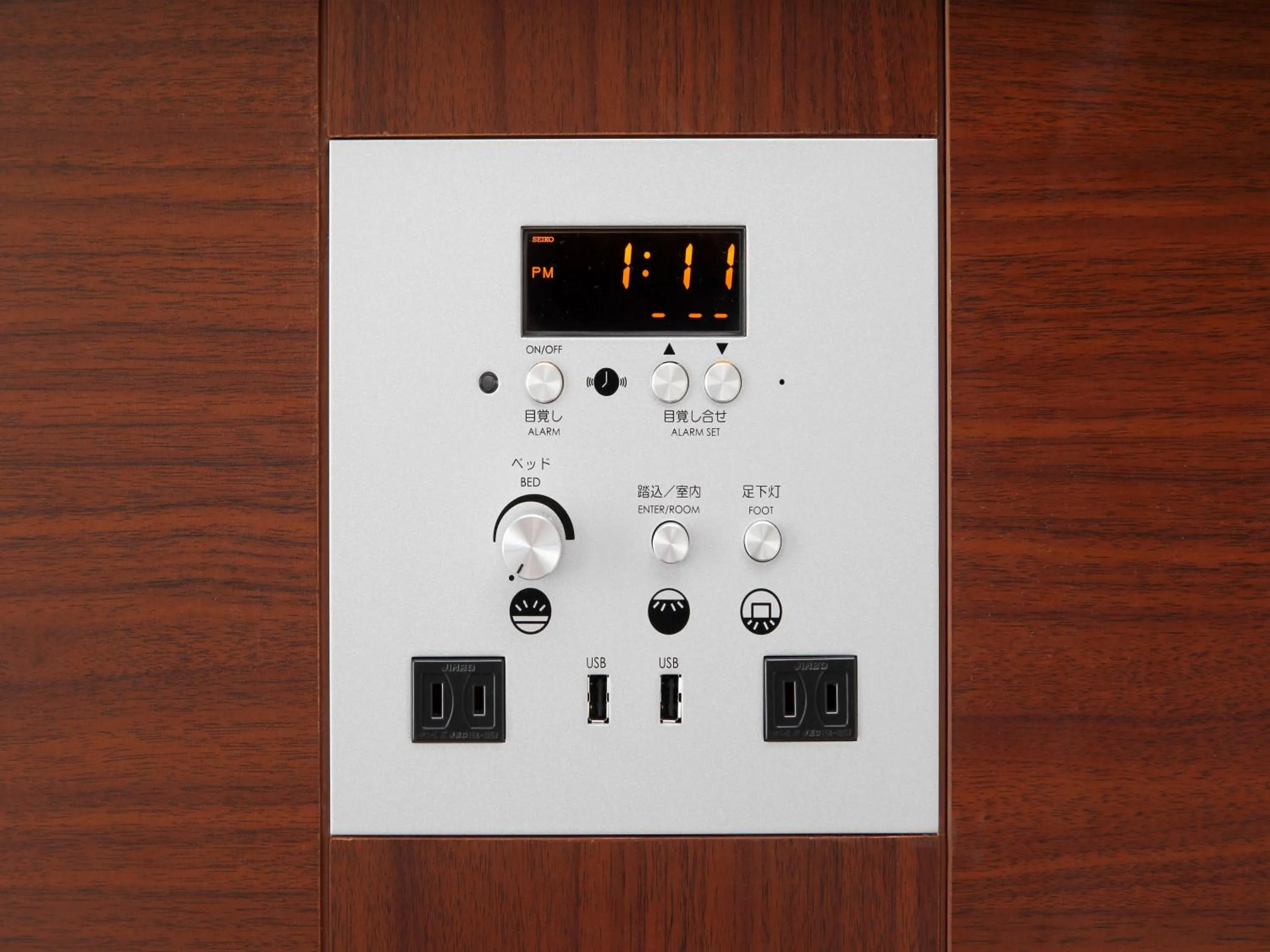 Photo of the whole room in Keio Presso Inn Tokyo Station Yaesu
