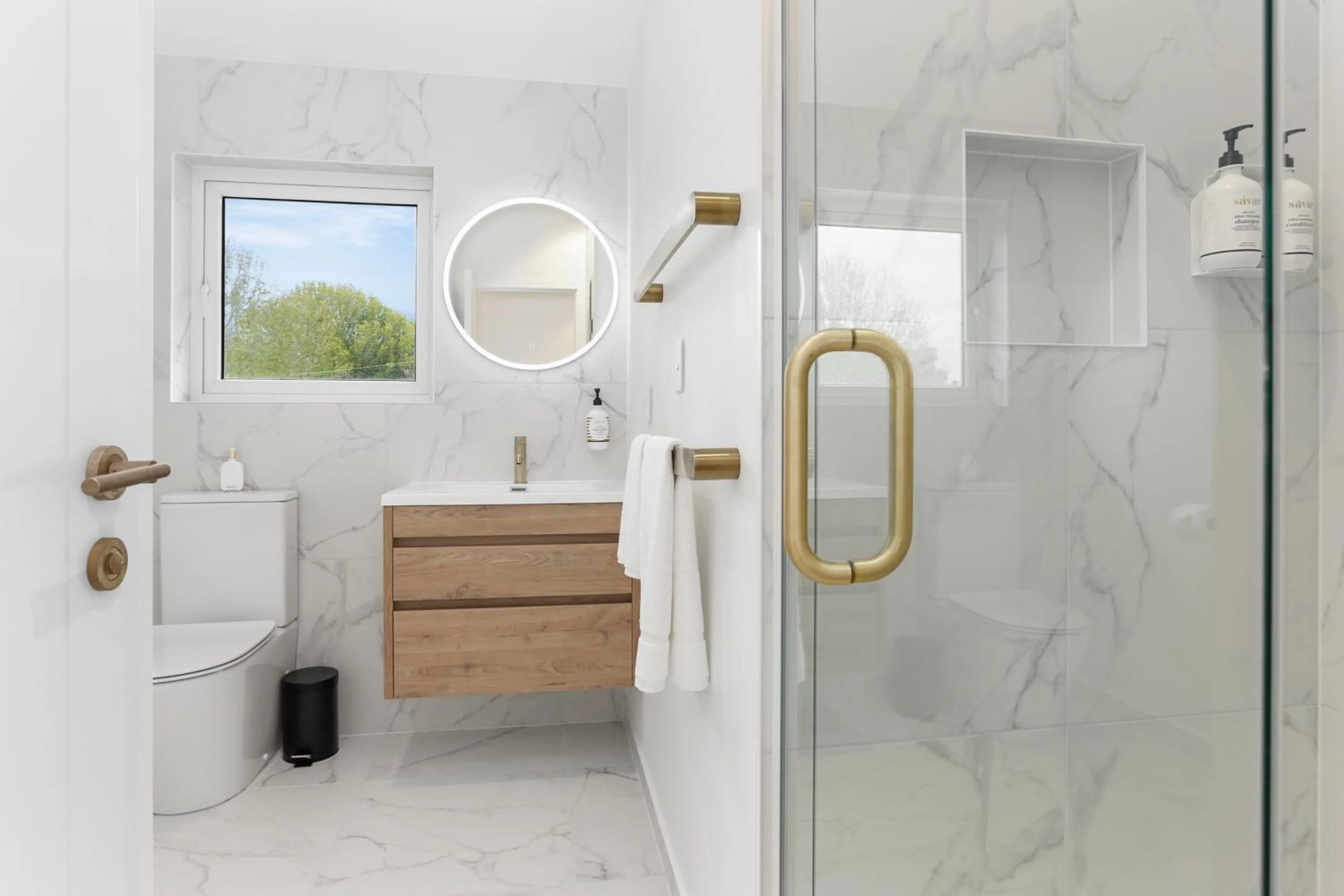 Shower in Stay Mission Bay