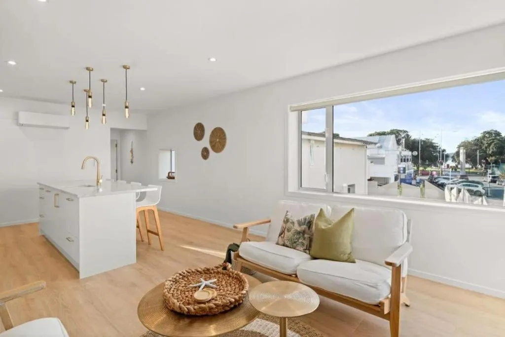 Living room in Stay Mission Bay