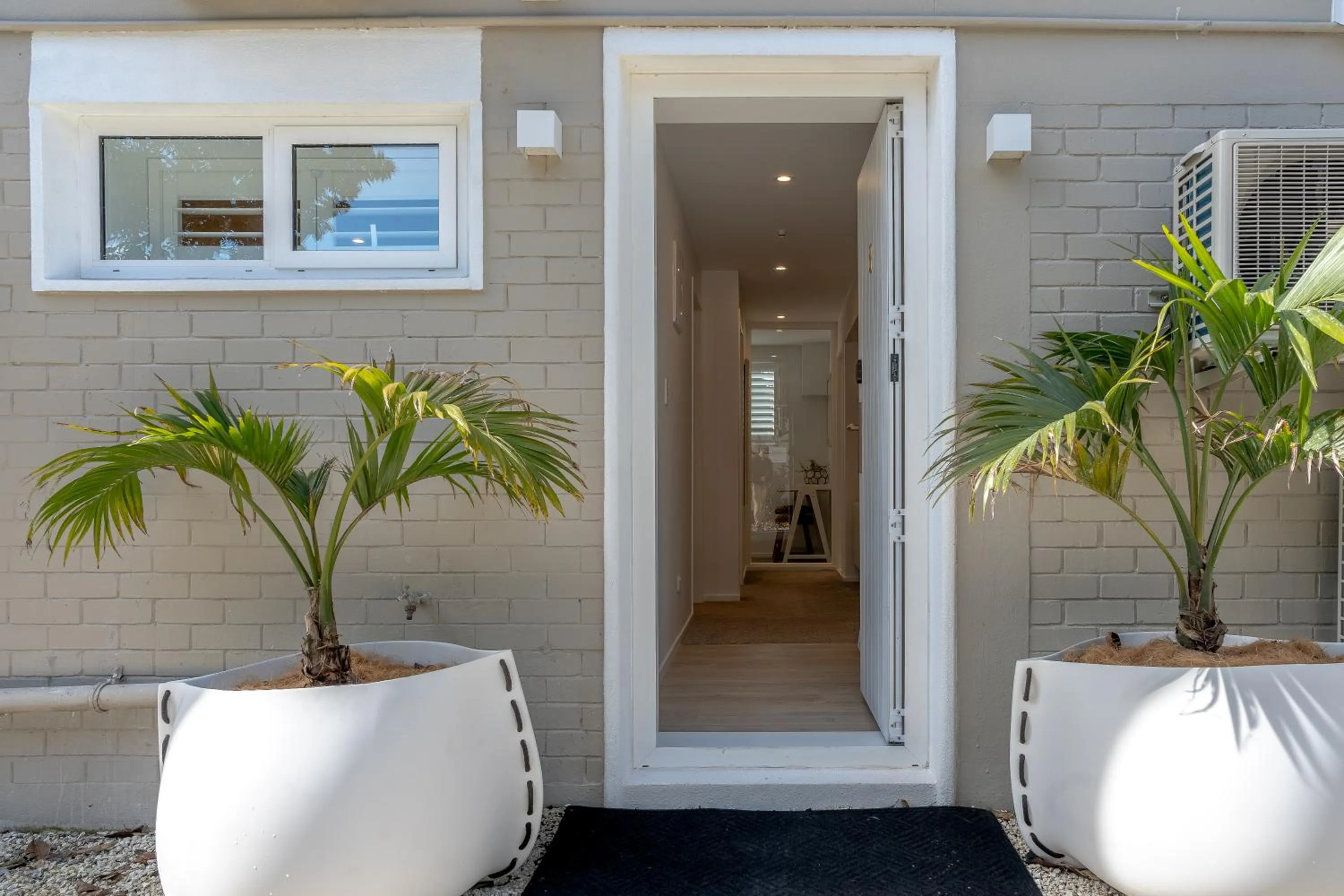 Property building in Stay Mission Bay