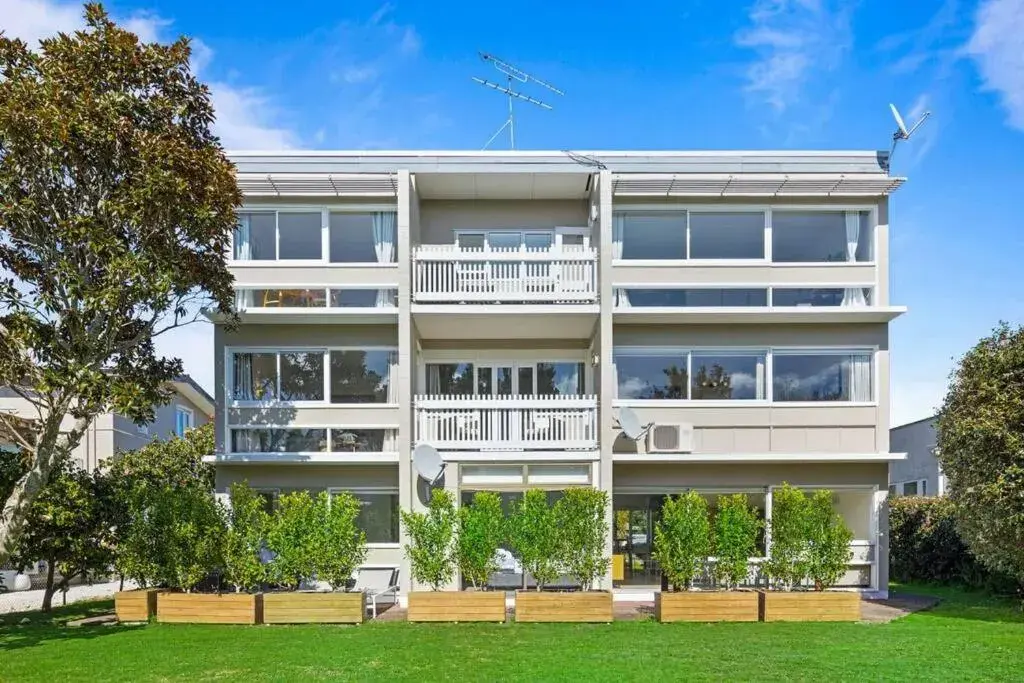 Two-Bedroom Standard Apartment in Stay Mission Bay Two-Bedroom Standard Apartment in Stay Mission Bay