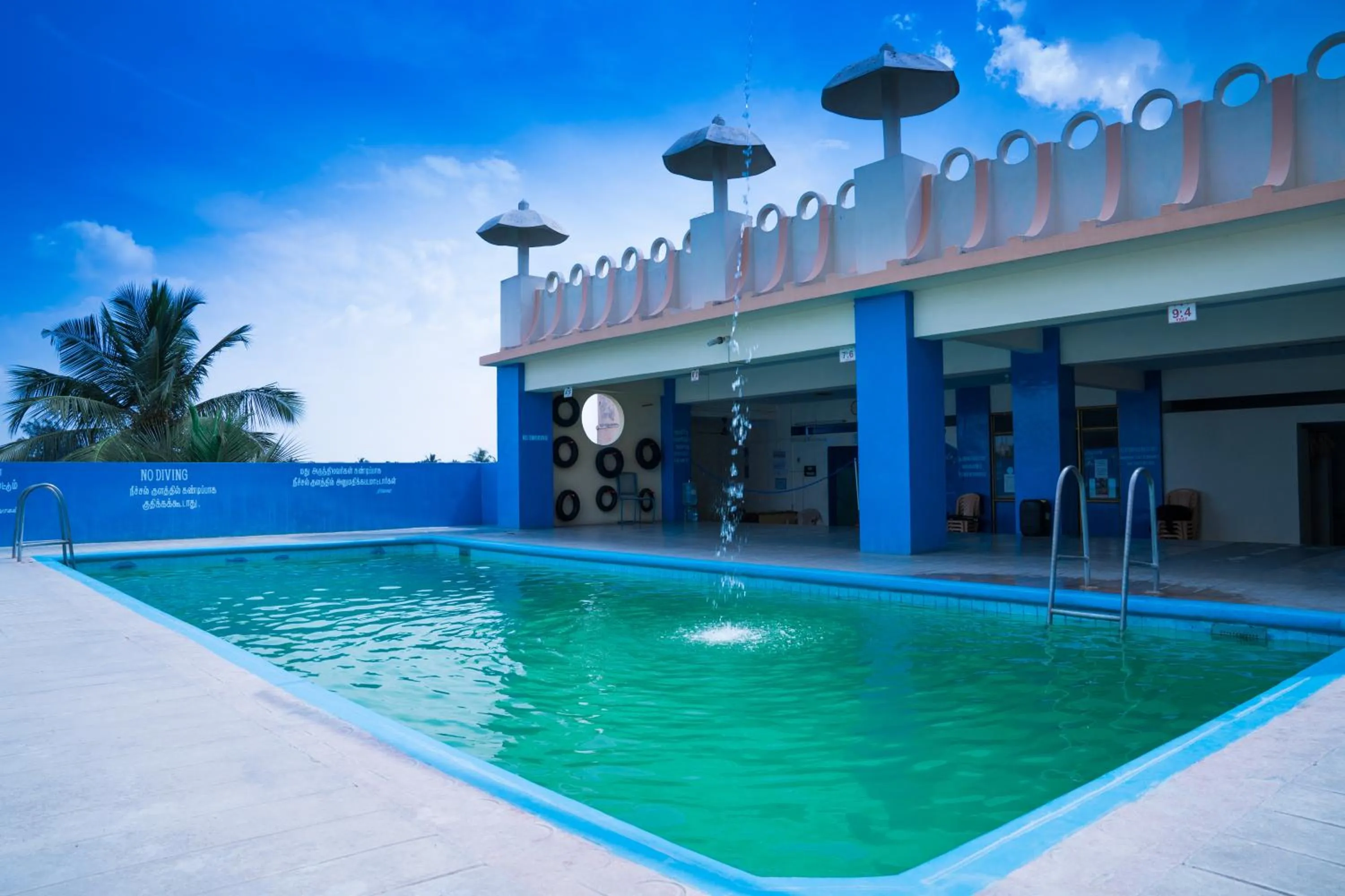 Swimming pool in Hotel Chanma International