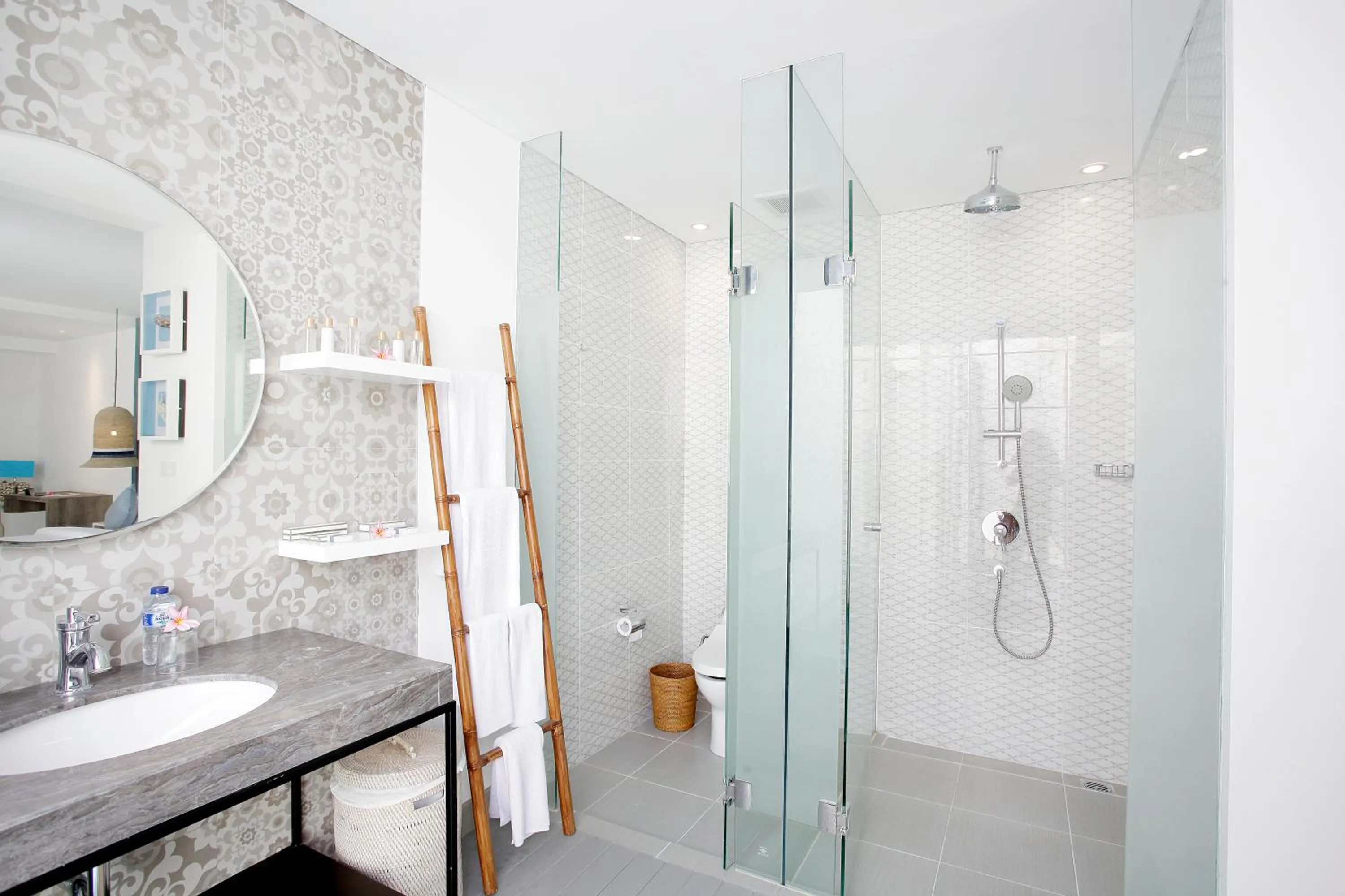 Shower in Benoa Sea Suites and Villas