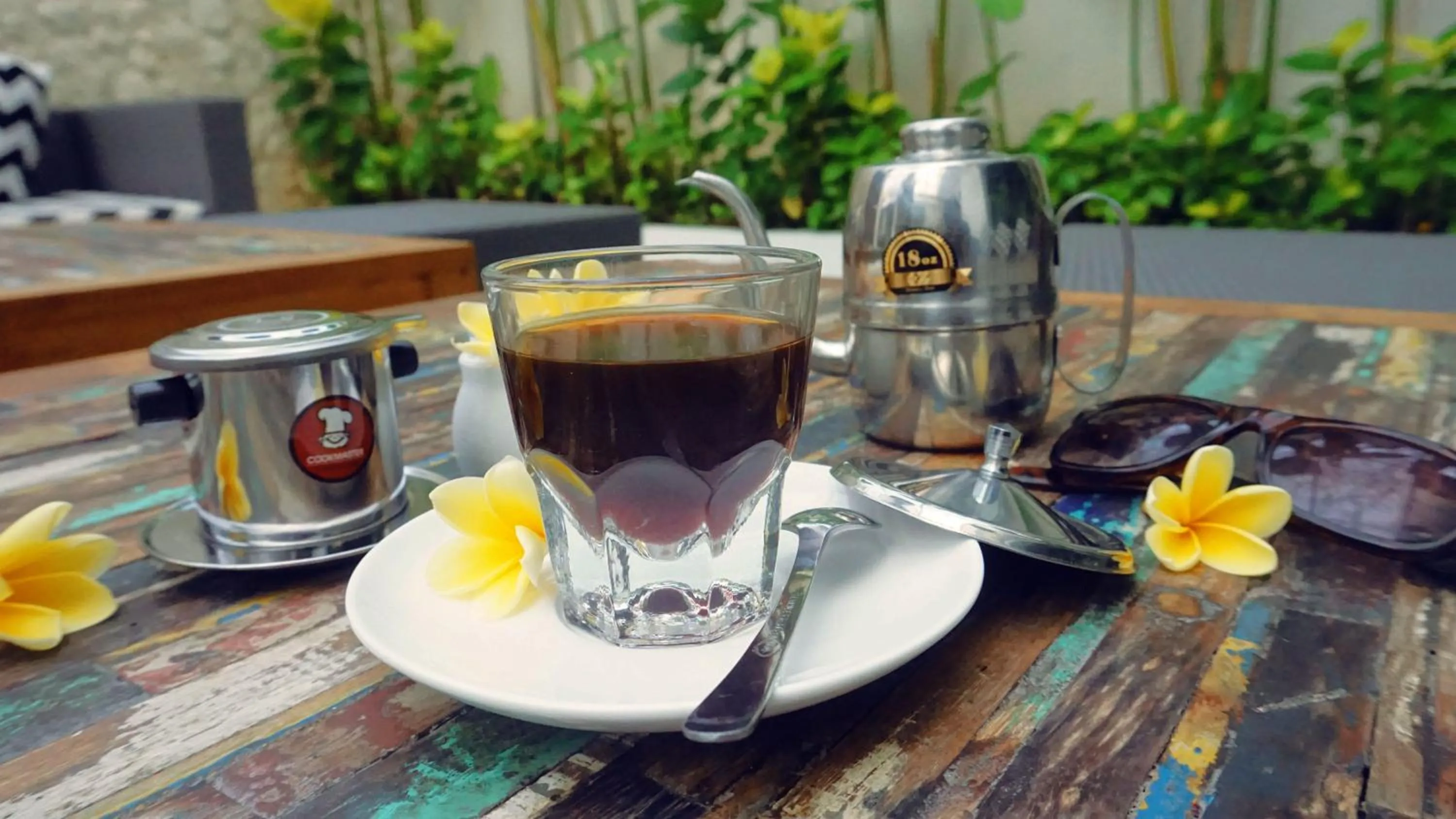 Food and drinks in Benoa Sea Suites and Villas