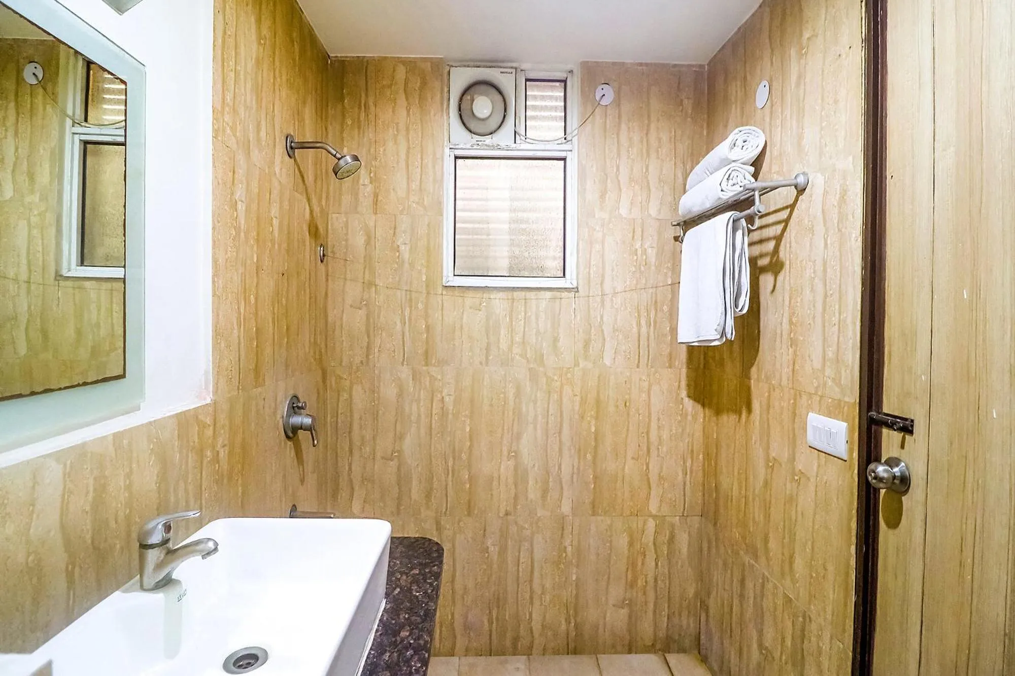 Bathroom in FabHotel Merriment City