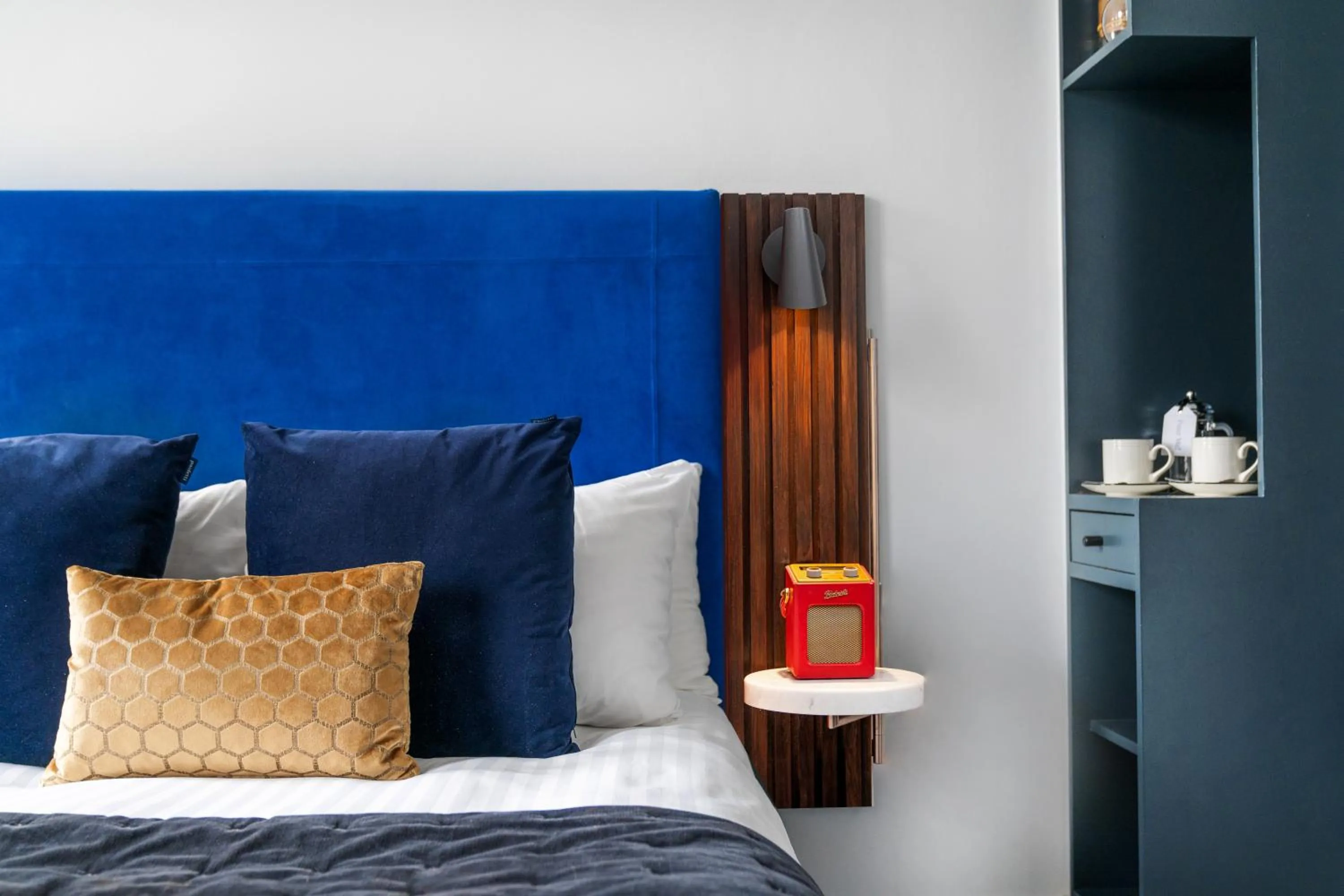 Bed in The Berkeley Square Hotel Bristol