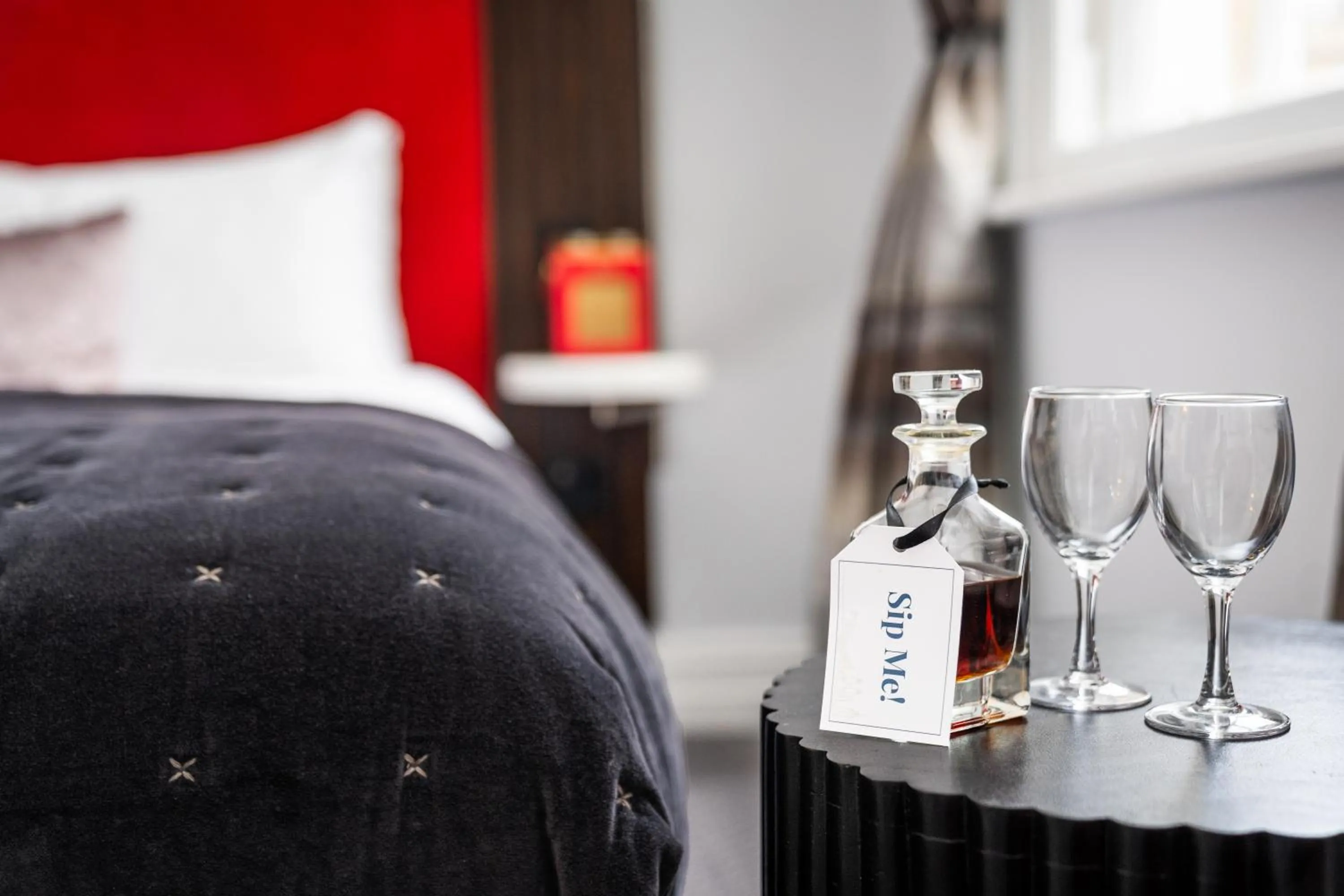 Bed in The Berkeley Square Hotel Bristol