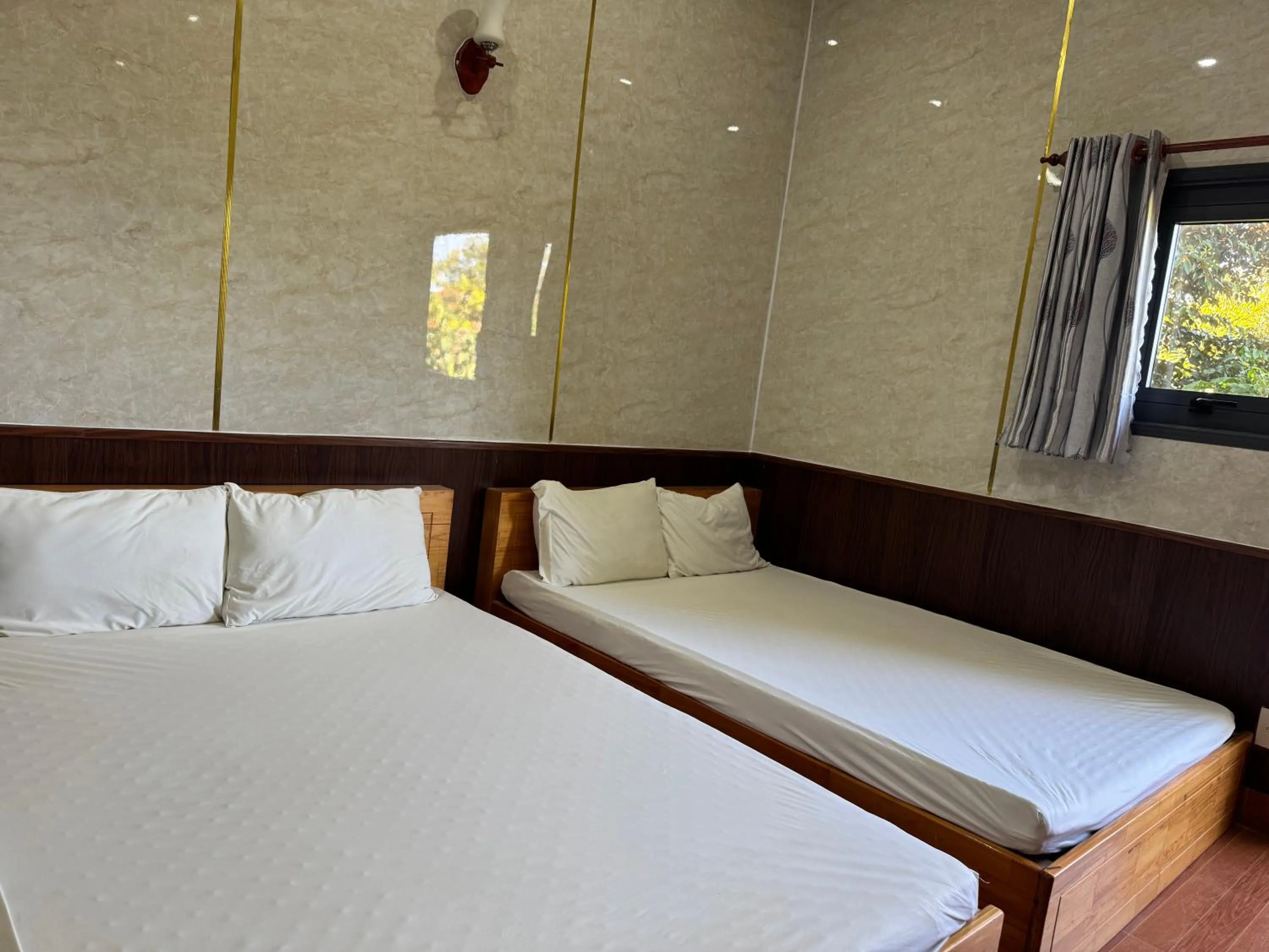 Bed in ANH DUONg 1 HOTEL