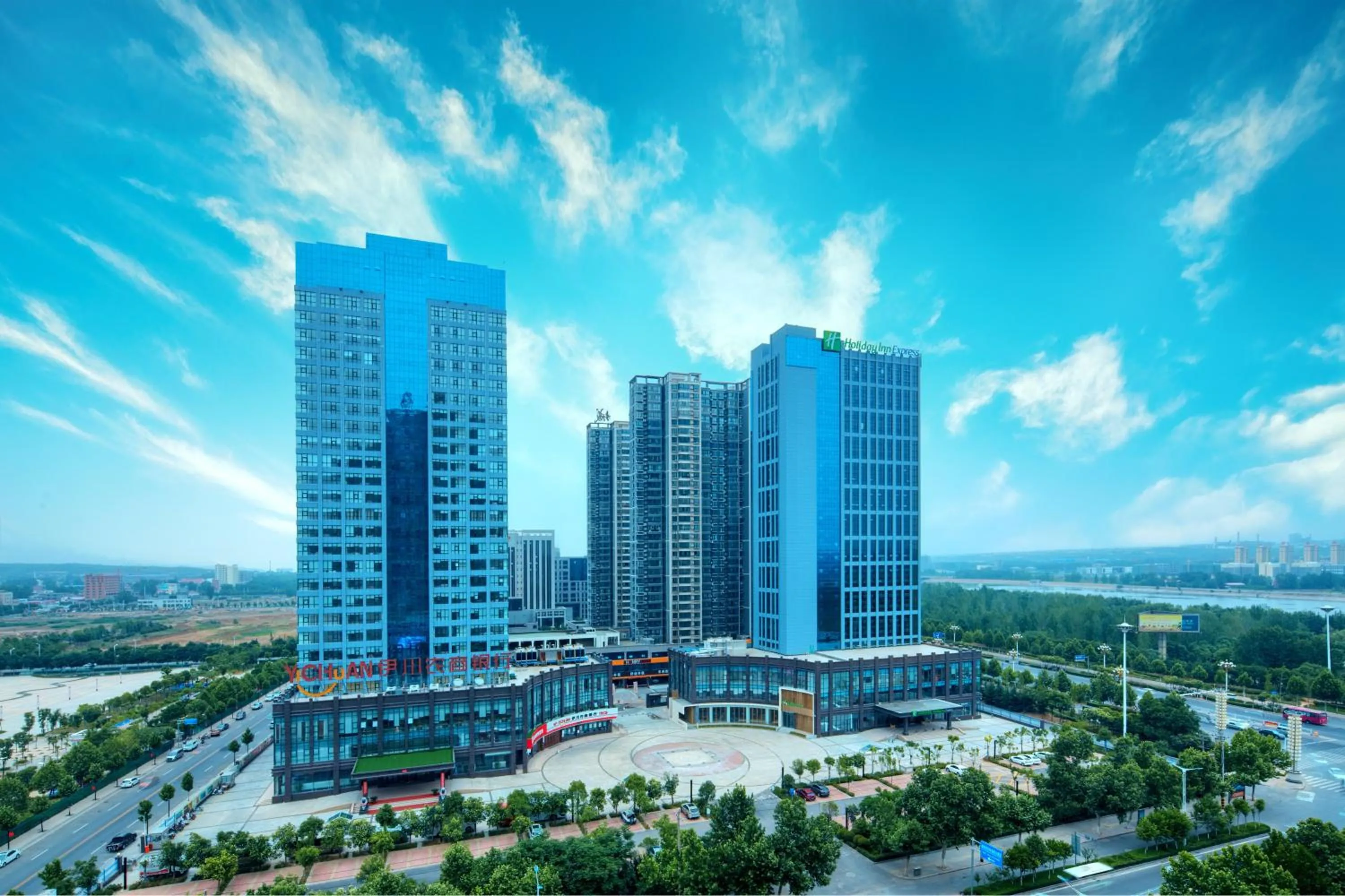 Property building in Holiday Inn Express Luoyang Yichuan by IHG