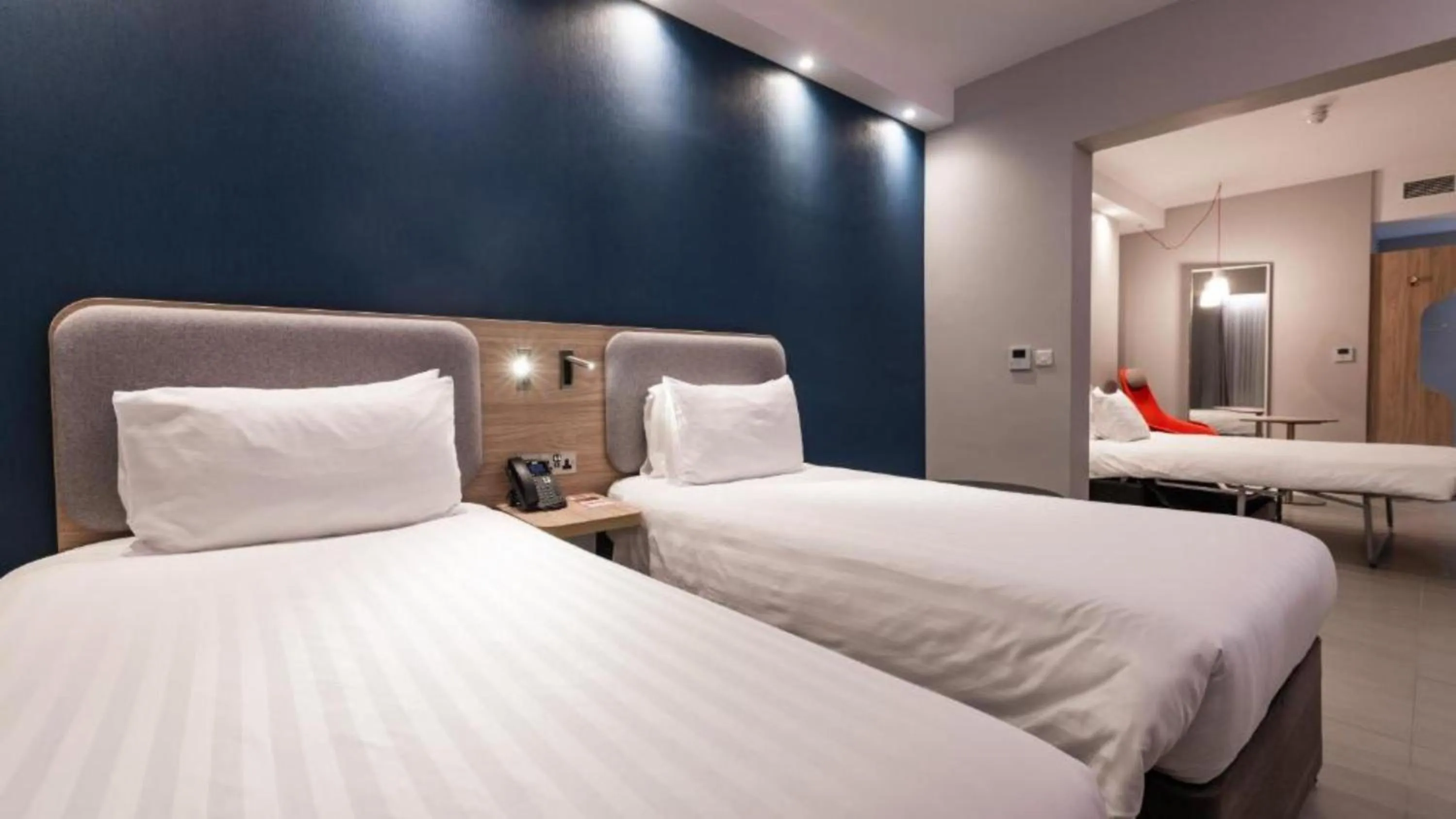 Photo of the whole room, Bed in Holiday Inn Express - Malta by IHG