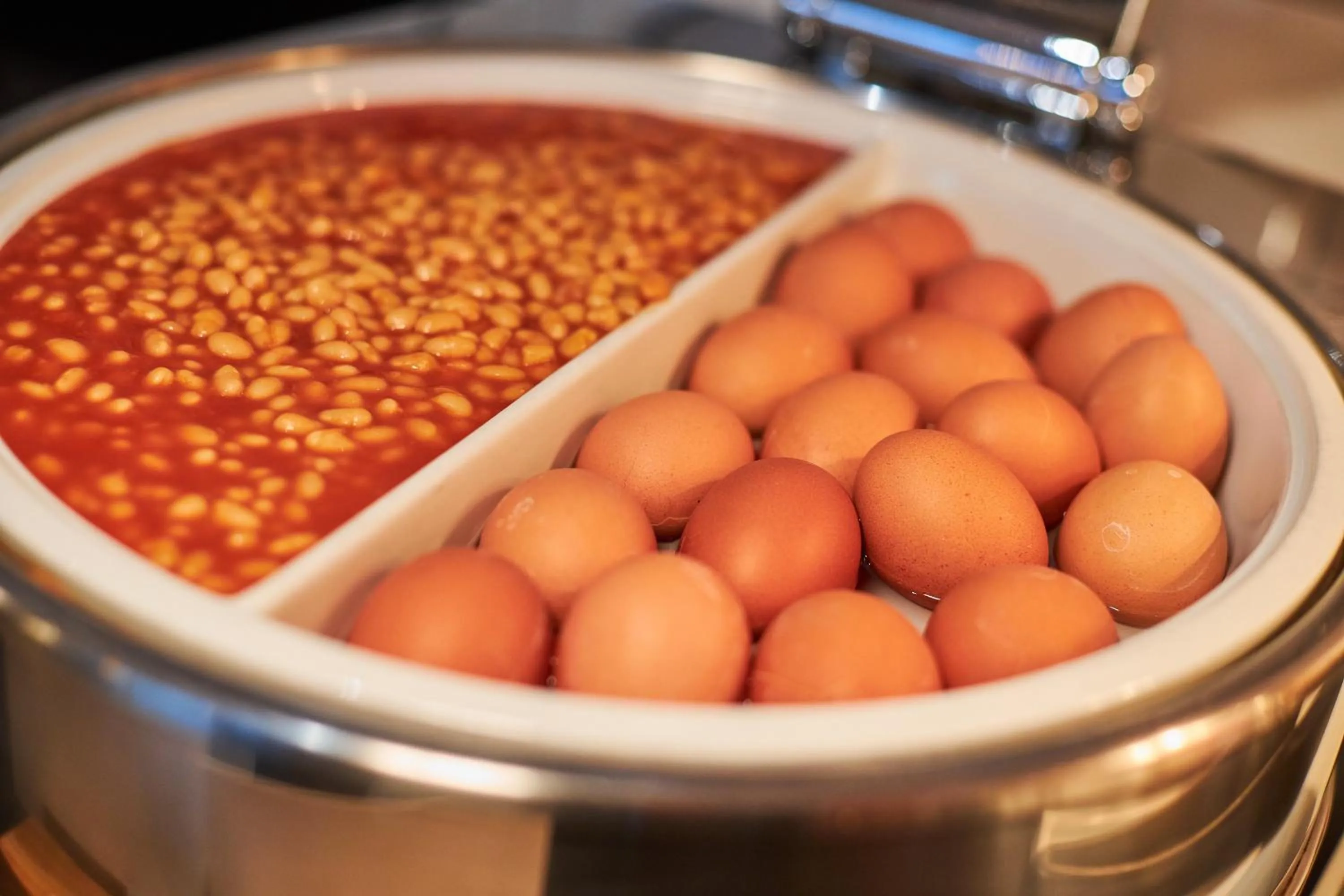 Restaurant/places to eat in Holiday Inn Express - Malta by IHG