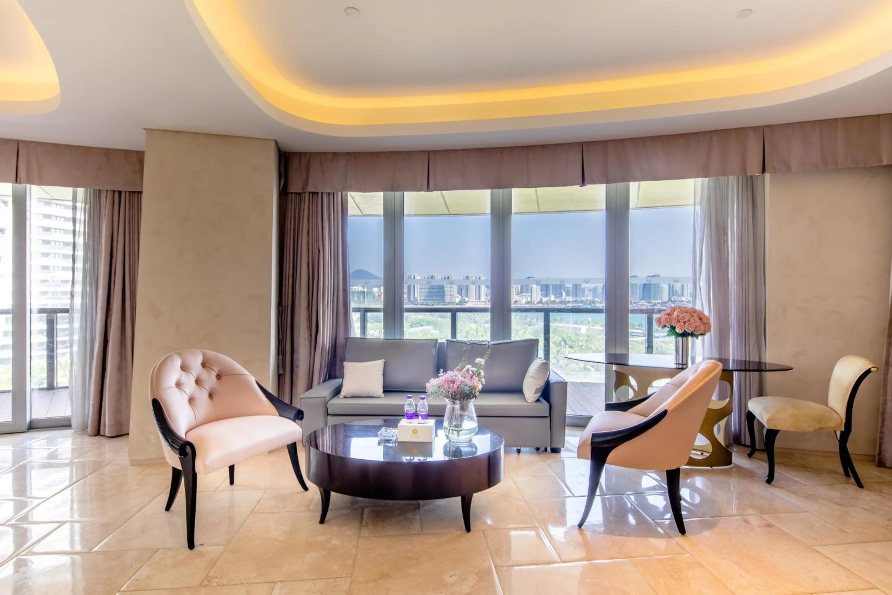 Living room in Sanya Phoenix Island Yuejia flat