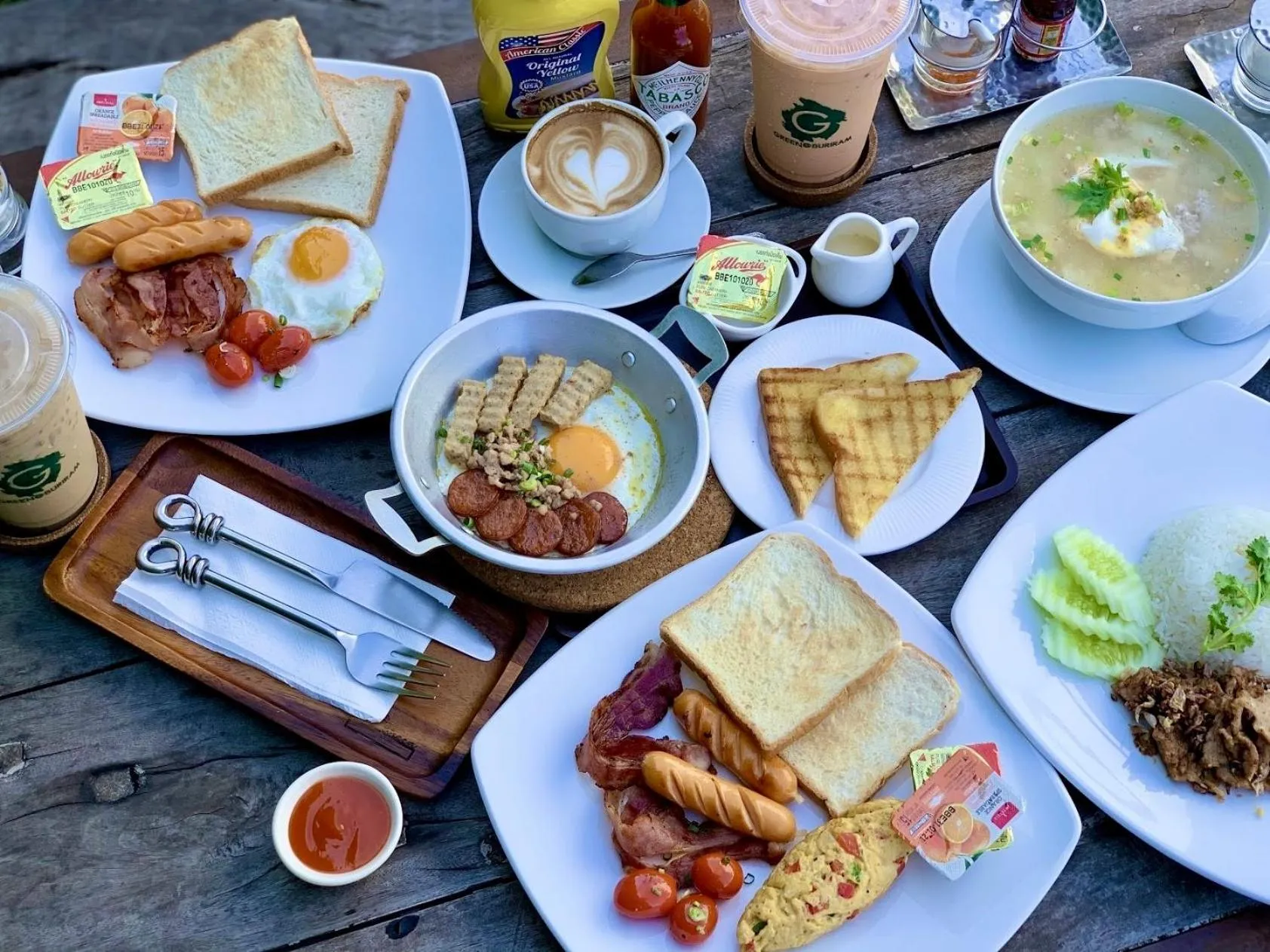 Food and drinks in Green@Buriram