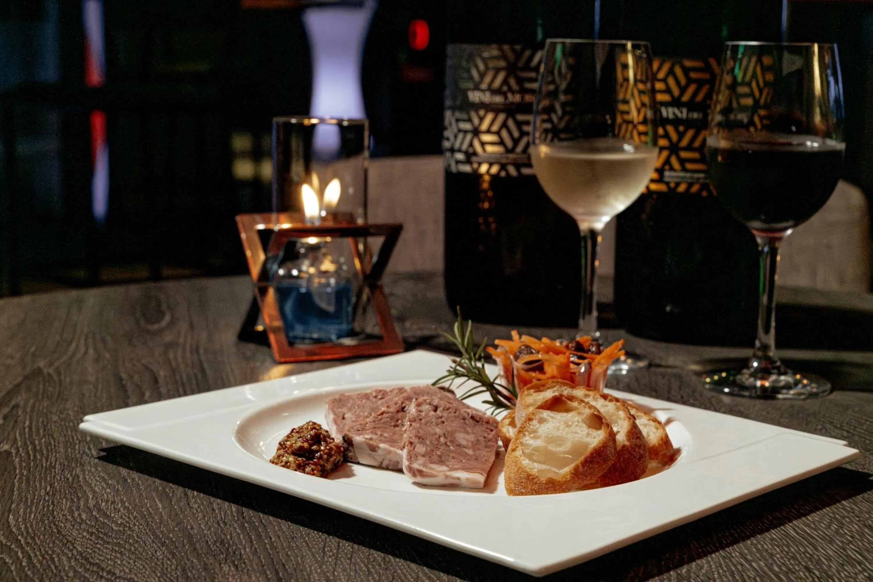 Lounge or bar in Hotel Aqua Citta Naha