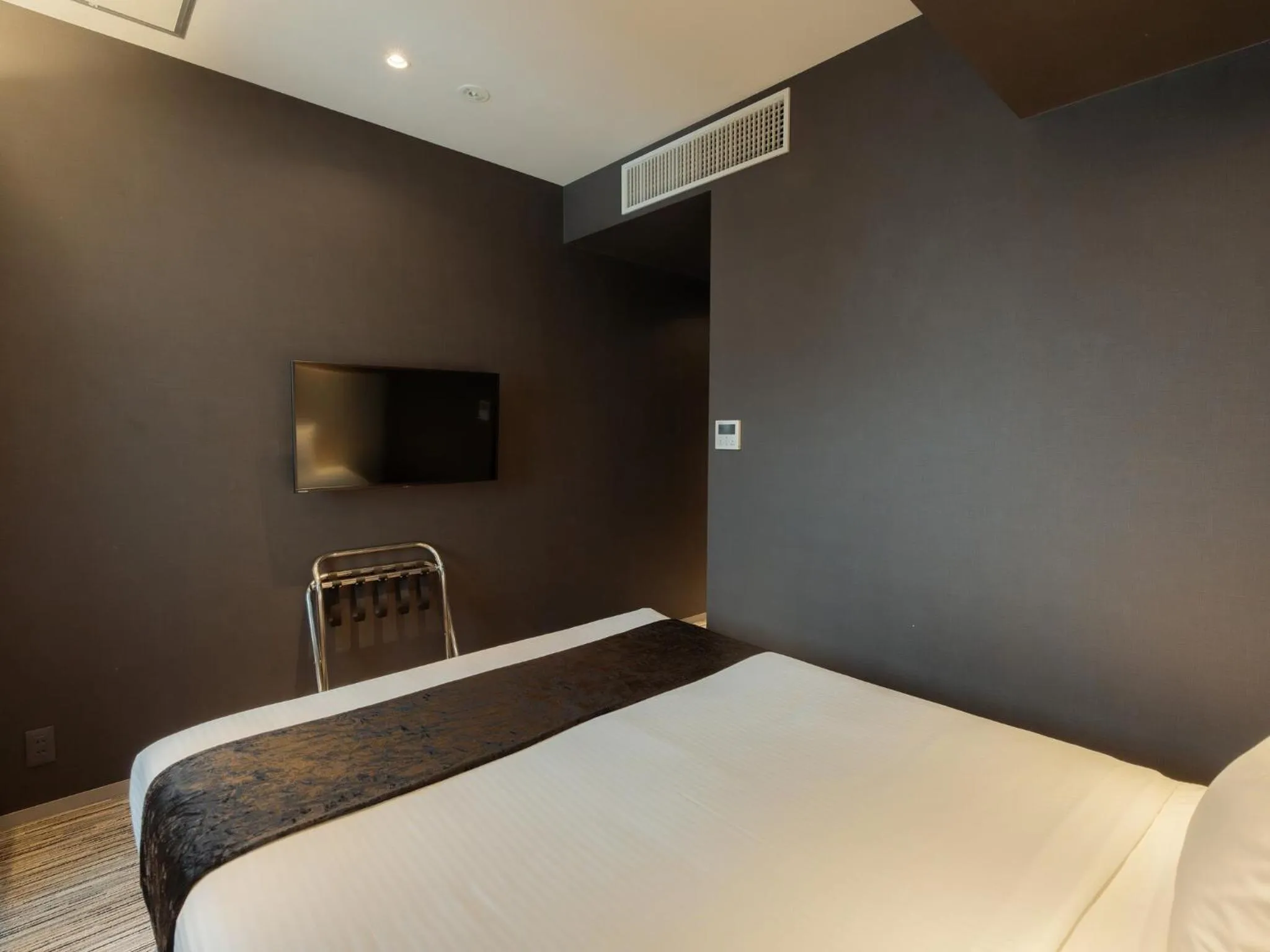 Bed in Hotel Aqua Citta Naha