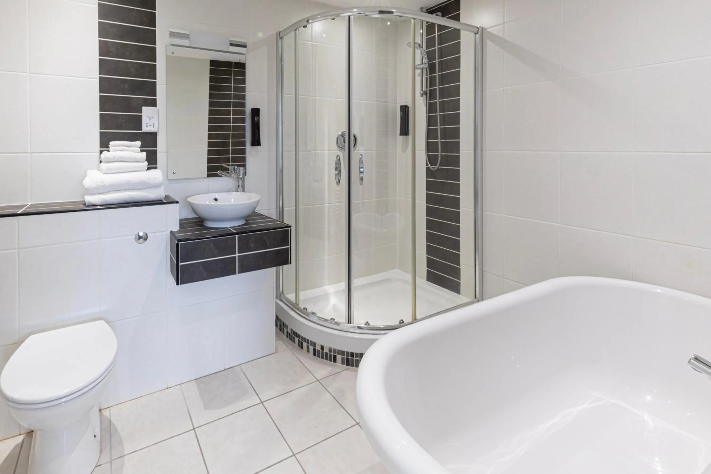 Bedroom in Lake District Castle Inn