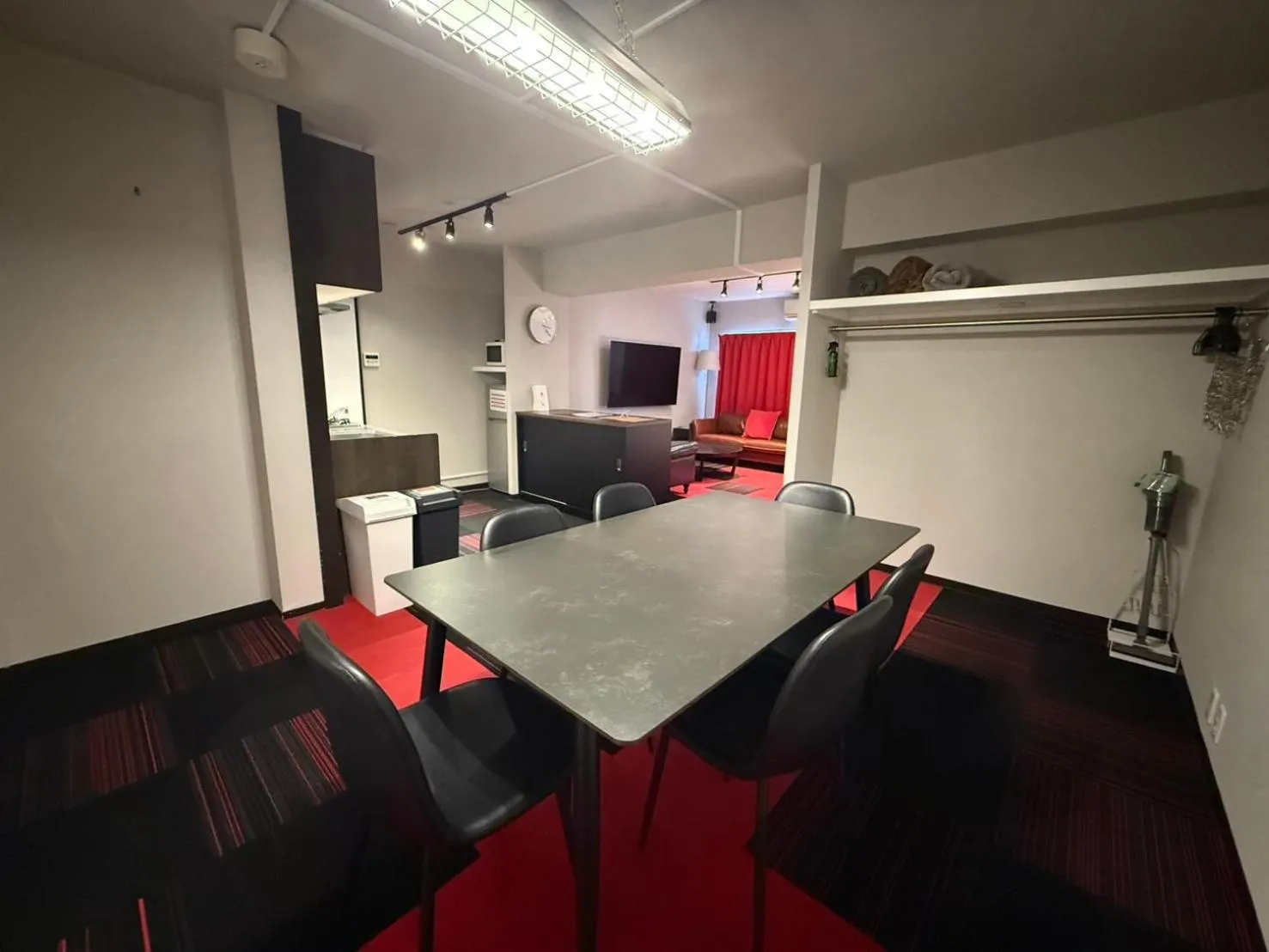 Photo of the whole room in Stay Hakata