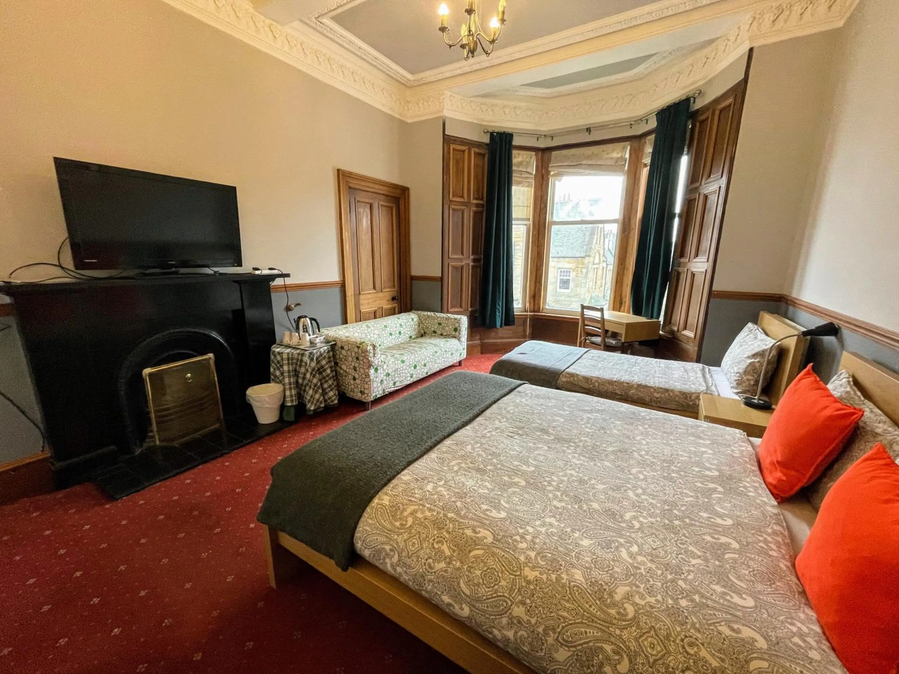 Bedroom, Bed in Airdenair Guest House