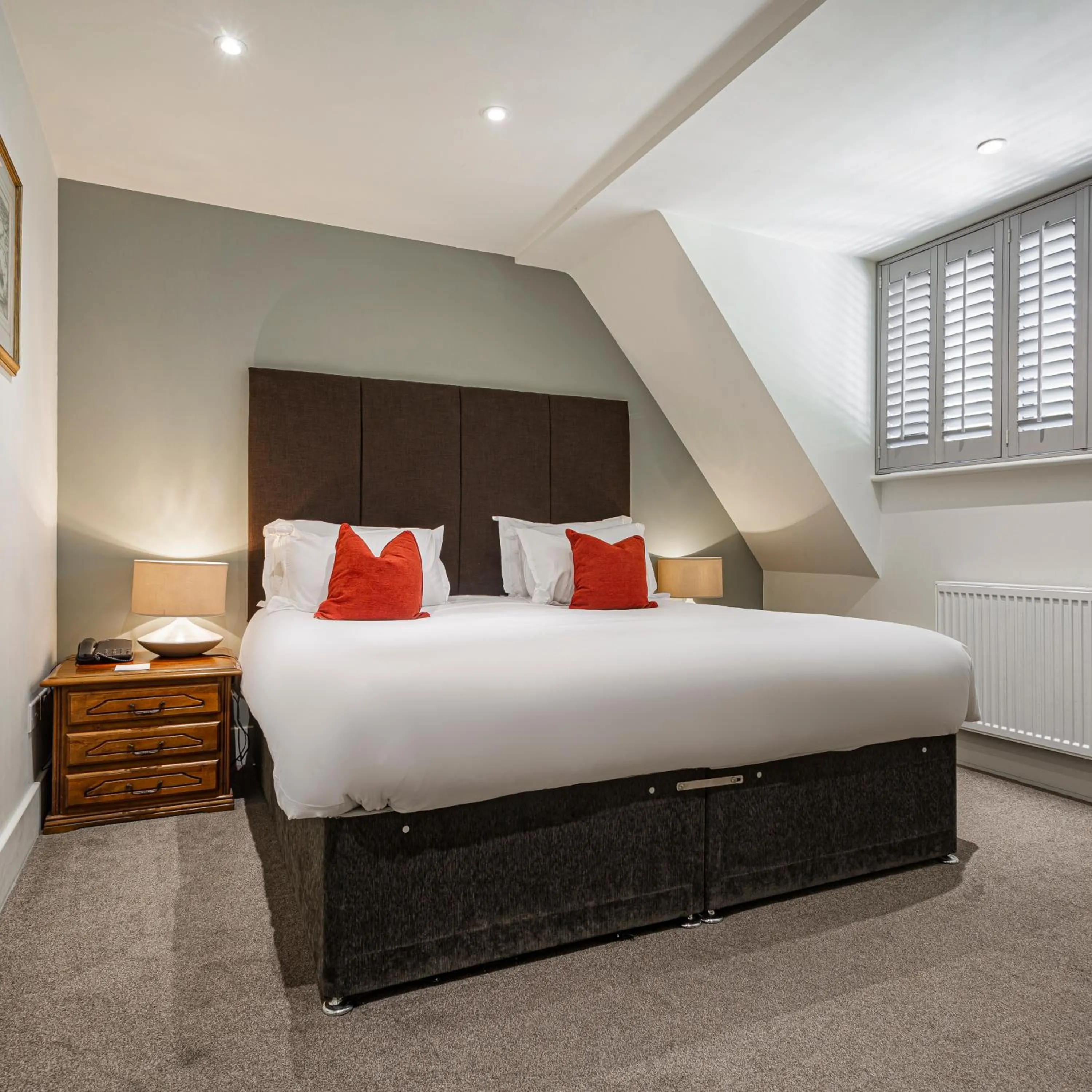 Bed in Forest Park Country Hotel & Inn, Brockenhurst, New Forest, Hampshire - The Coaching Inn Group