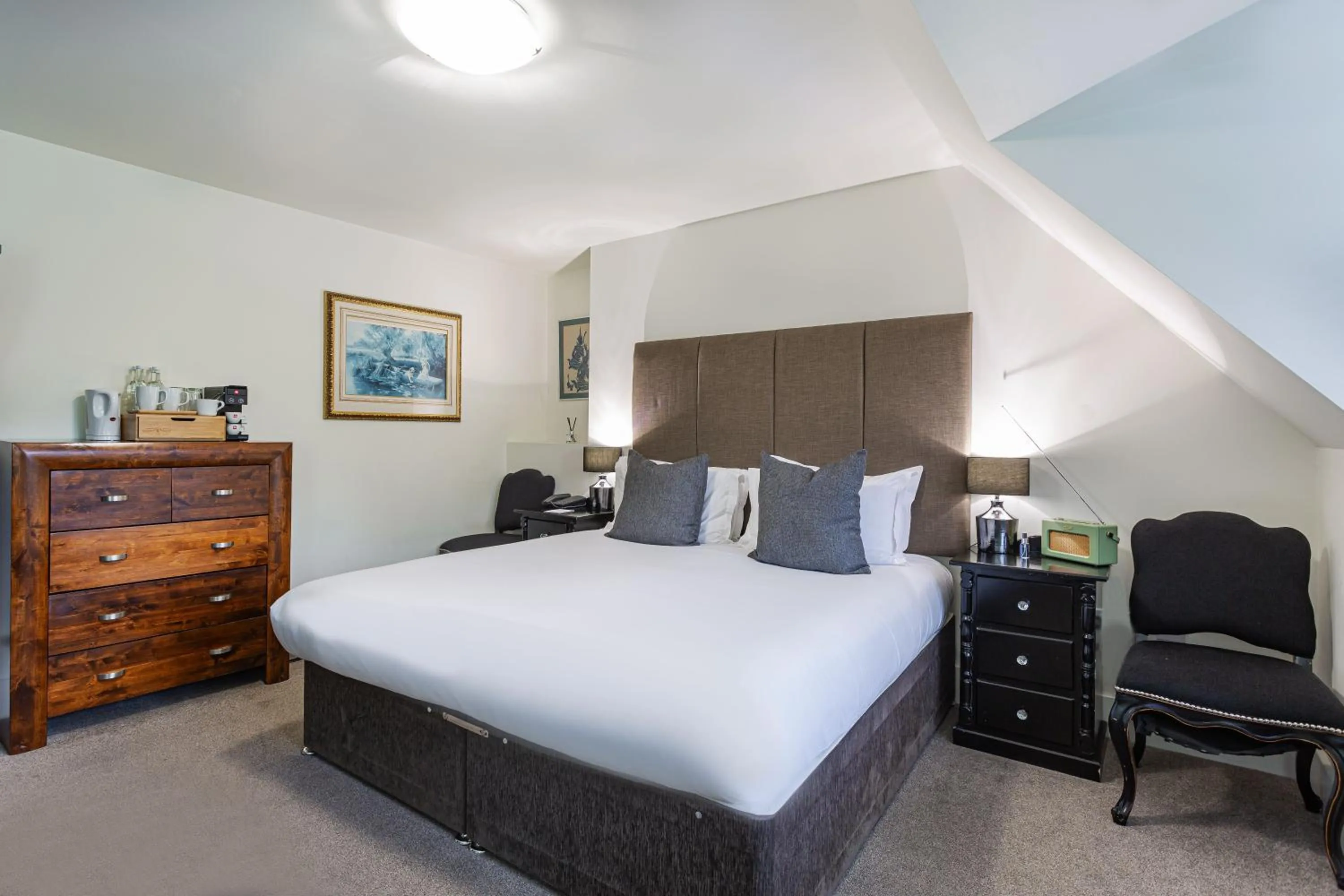Bed in Forest Park Country Hotel & Inn, Brockenhurst, New Forest, Hampshire - The Coaching Inn Group
