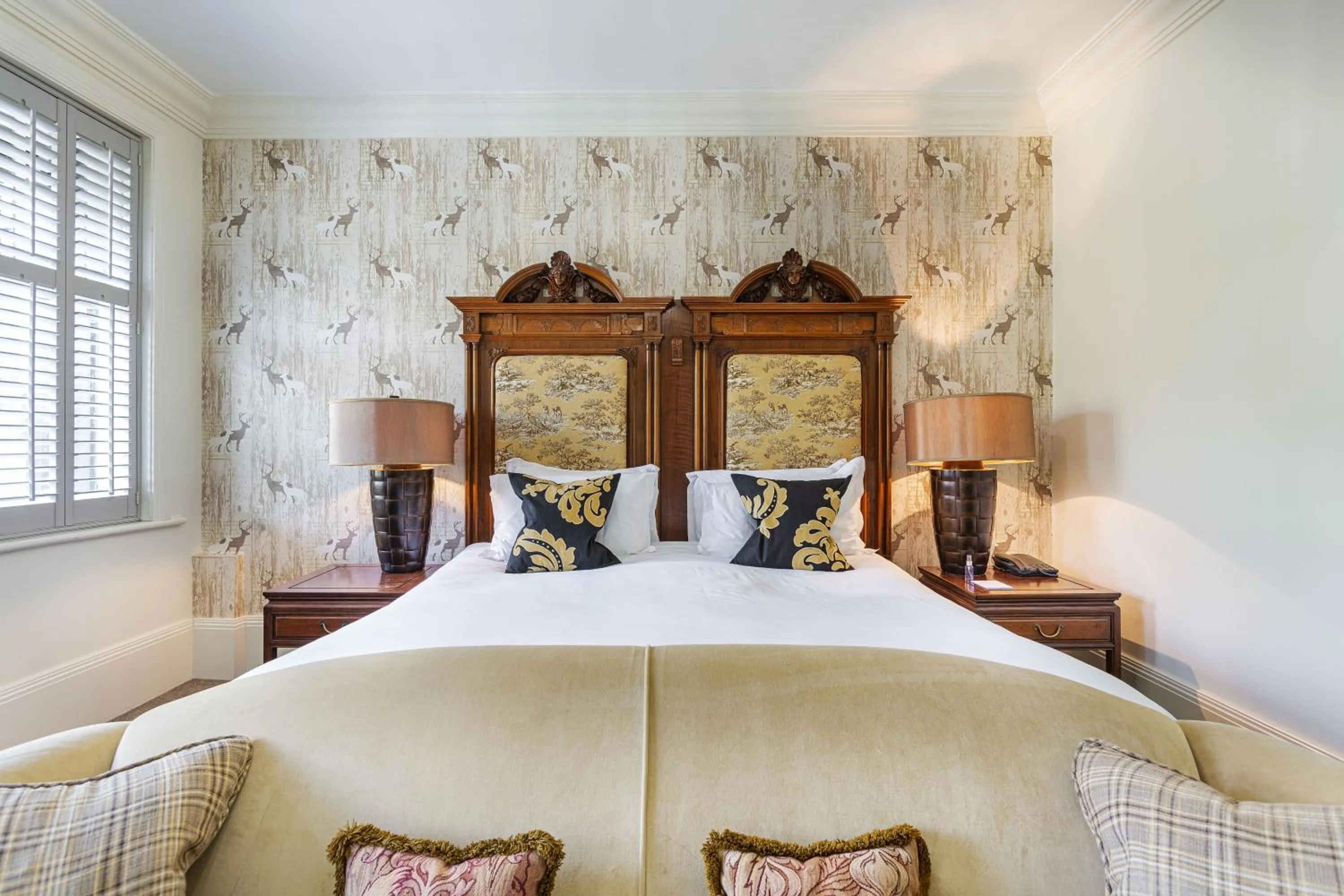 Bed in Forest Park Country Hotel & Inn, Brockenhurst, New Forest, Hampshire - The Coaching Inn Group