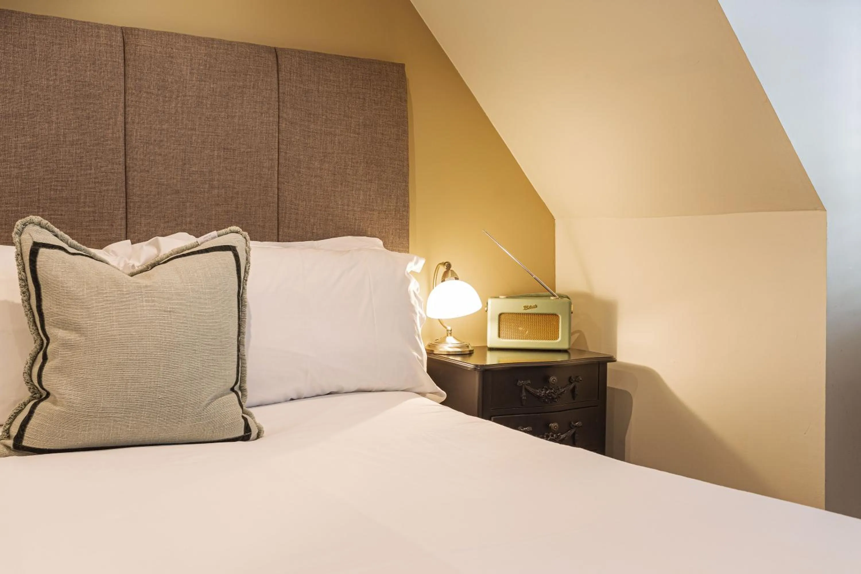 Bed in Forest Park Country Hotel & Inn, Brockenhurst, New Forest, Hampshire - The Coaching Inn Group