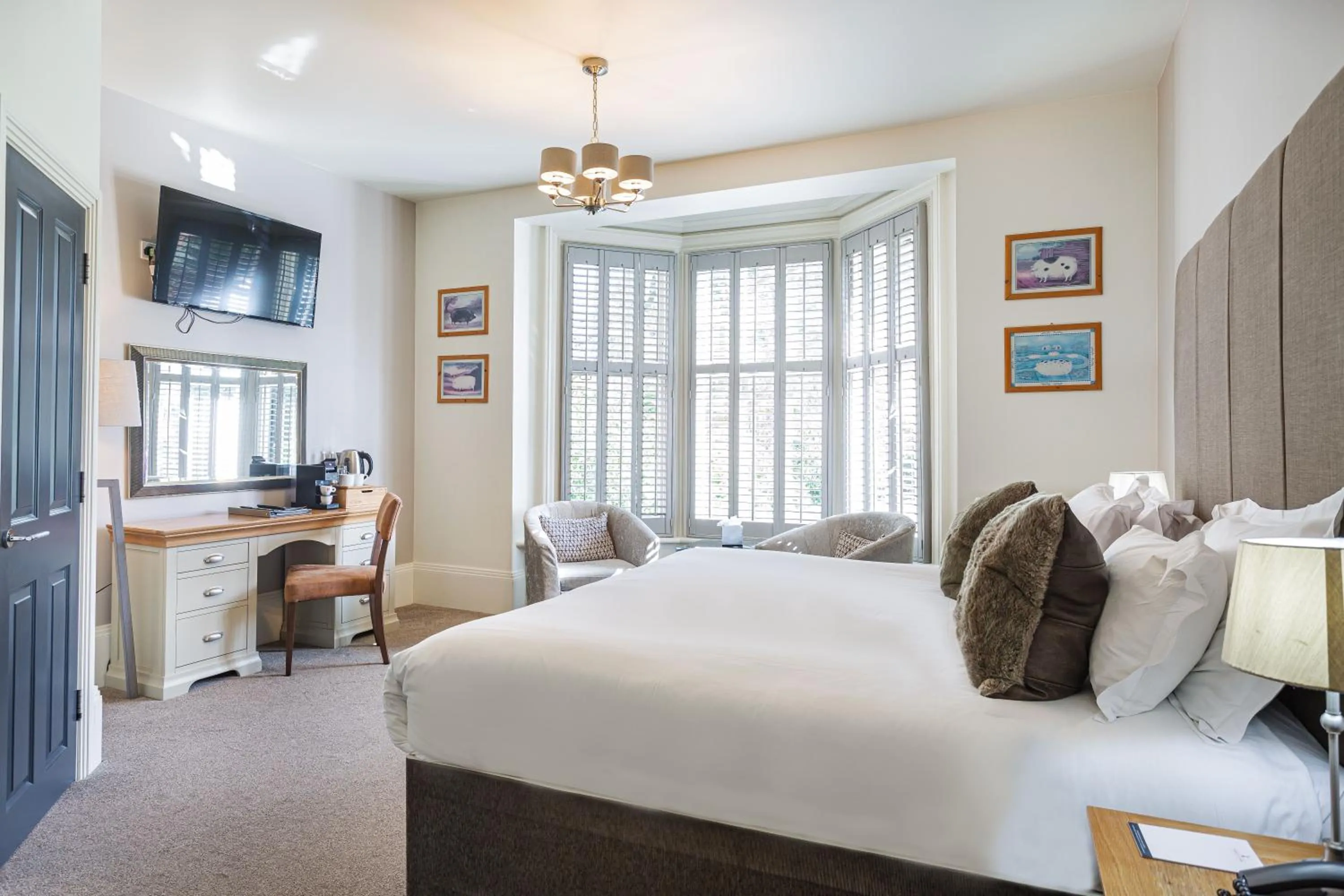 Bed in Forest Park Country Hotel & Inn, Brockenhurst, New Forest, Hampshire - The Coaching Inn Group