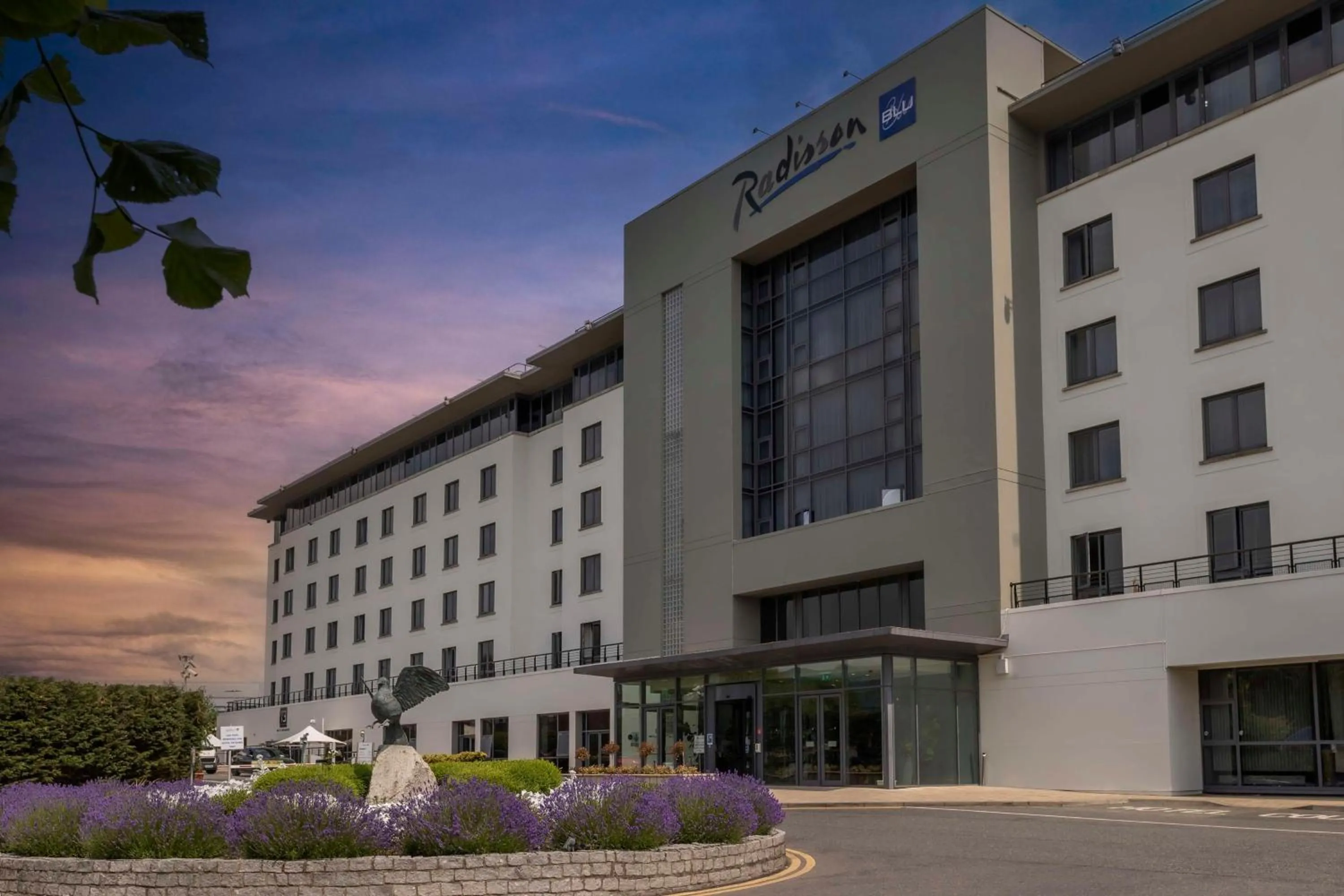 Property building in Radisson Blu Hotel Dublin Airport