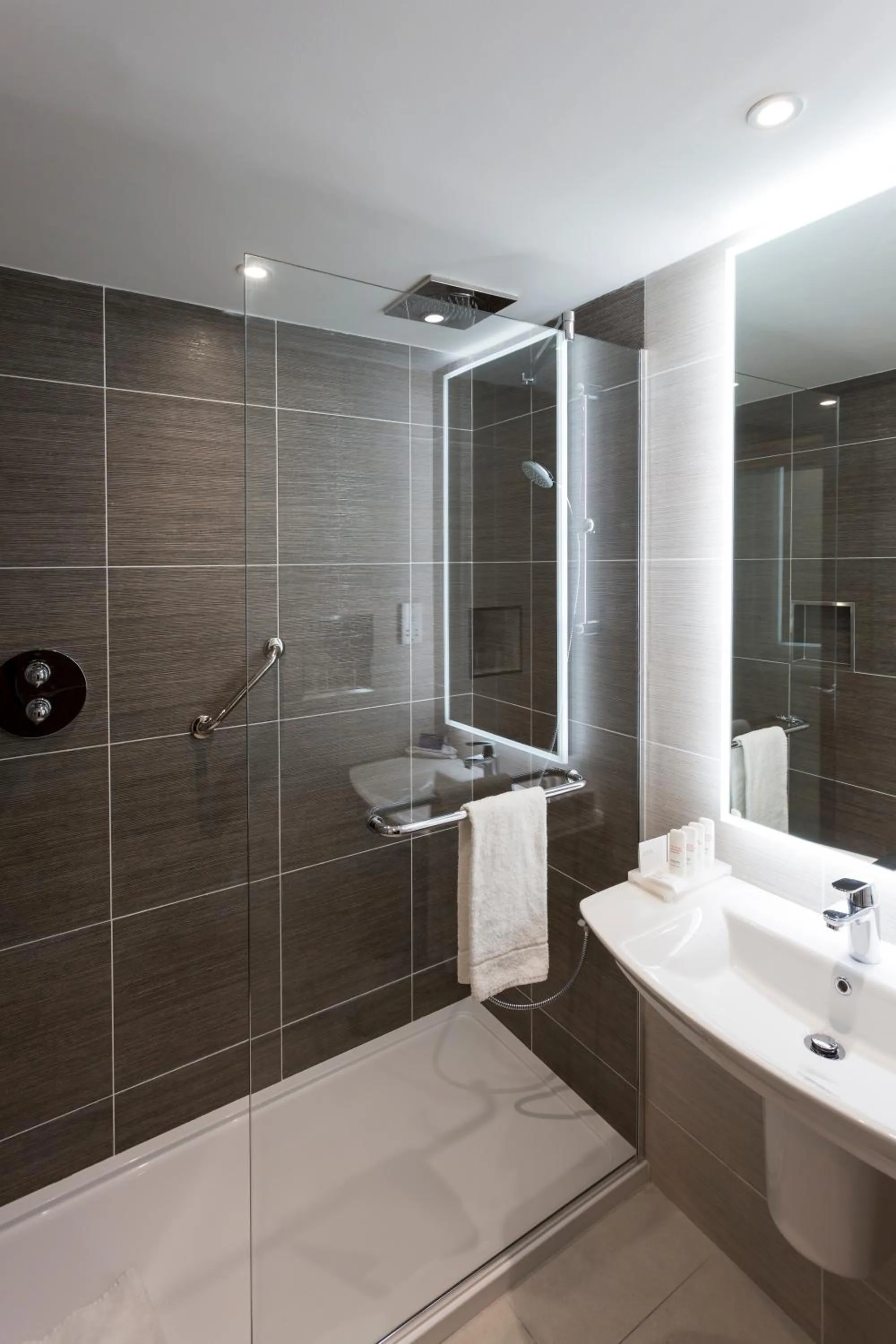 Bathroom in Radisson Blu Hotel Dublin Airport