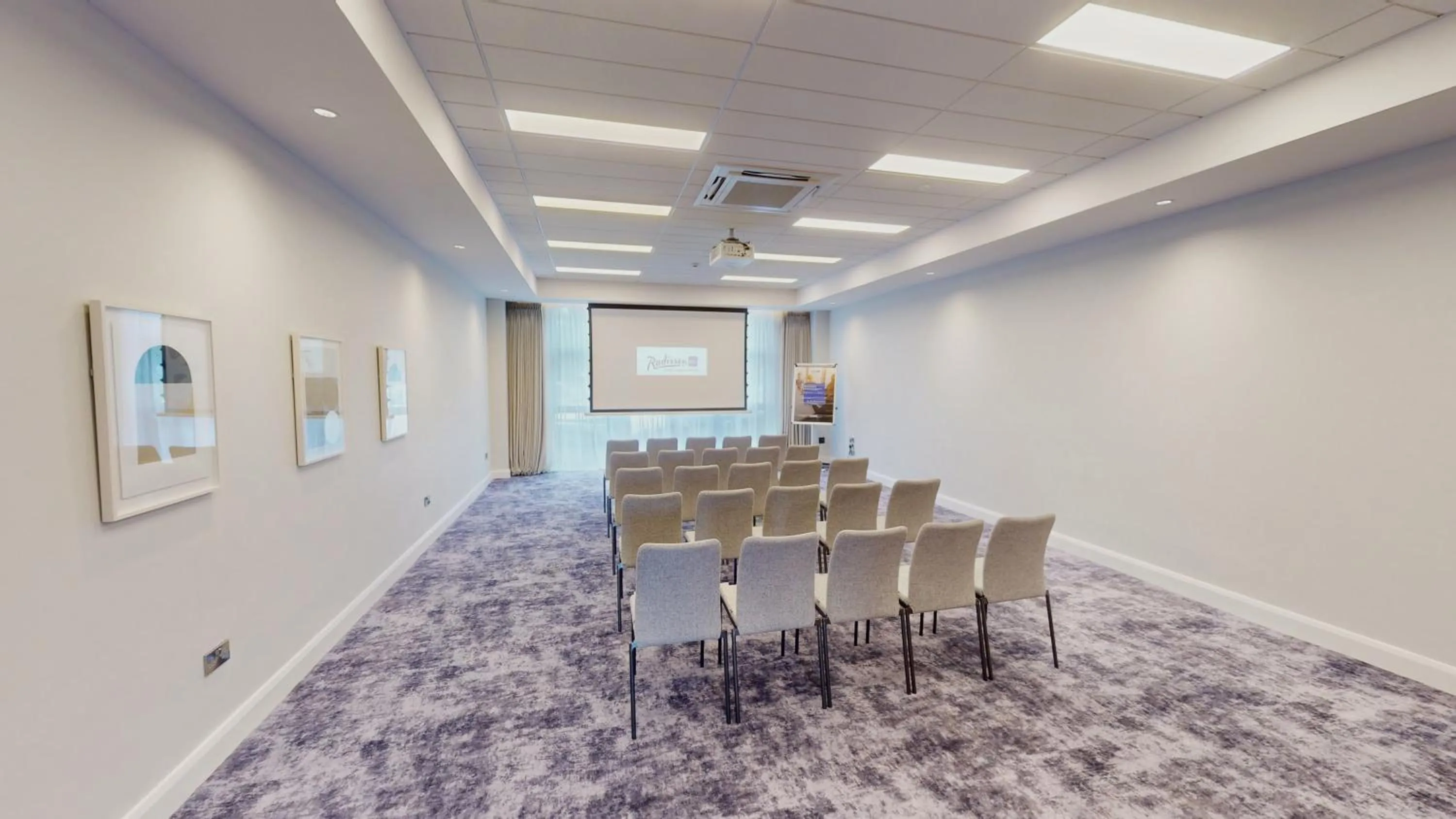 Meeting/conference room in Radisson Blu Hotel Dublin Airport
