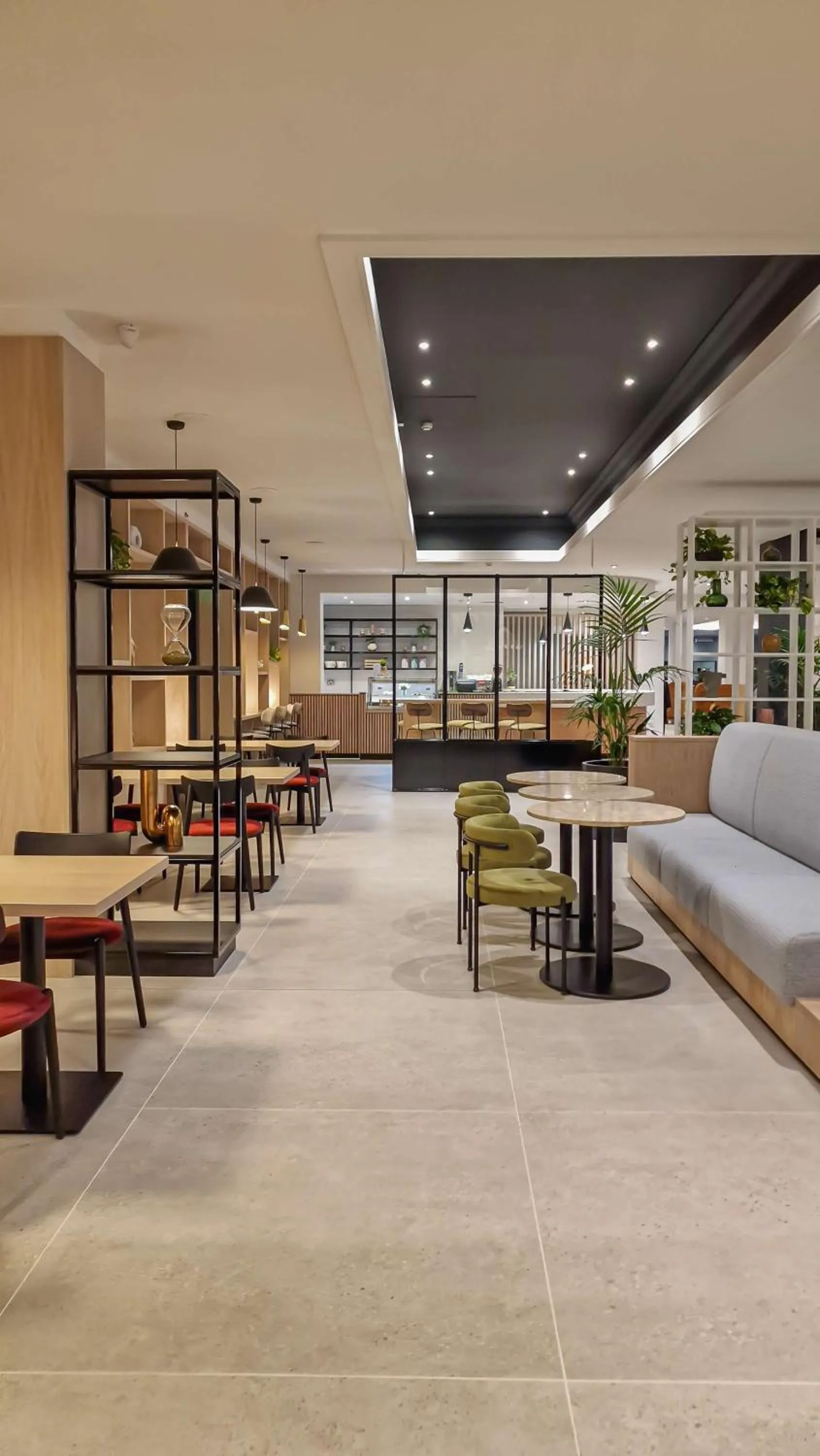 Restaurant/places to eat in Radisson Blu Hotel Dublin Airport