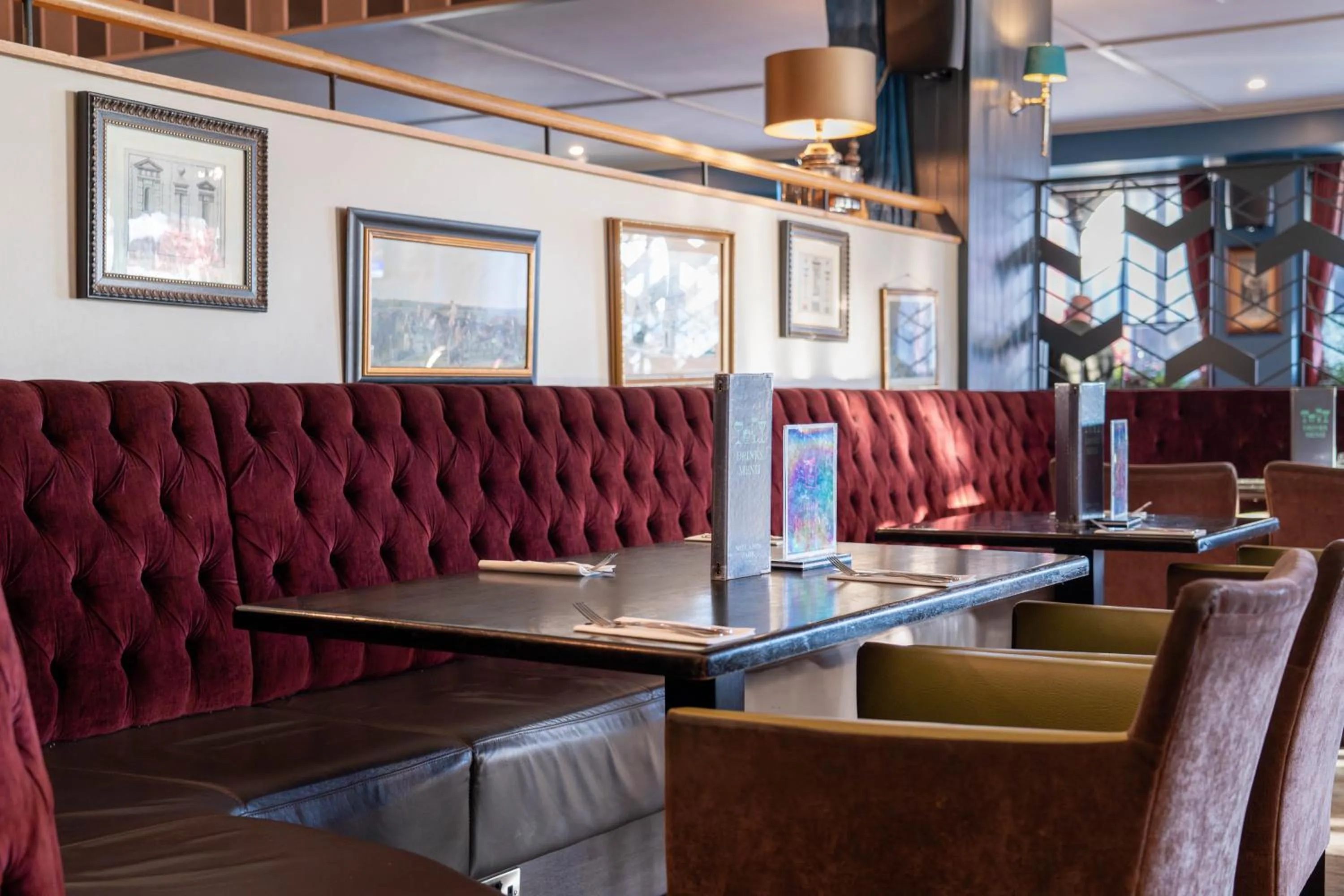 Restaurant/places to eat in Midlands Park Hotel