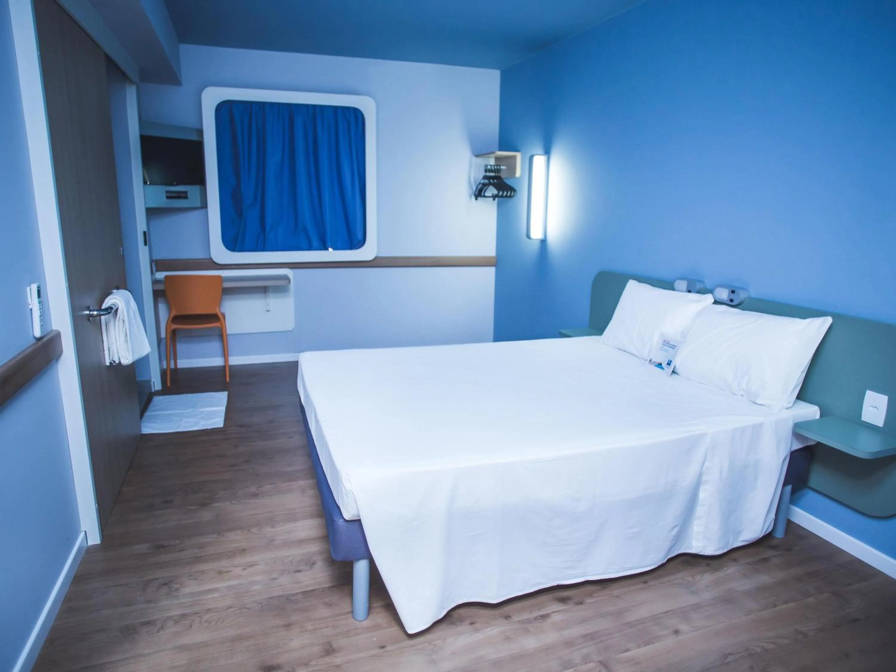 Bedroom, Bed in Ibis Budget Araraquara