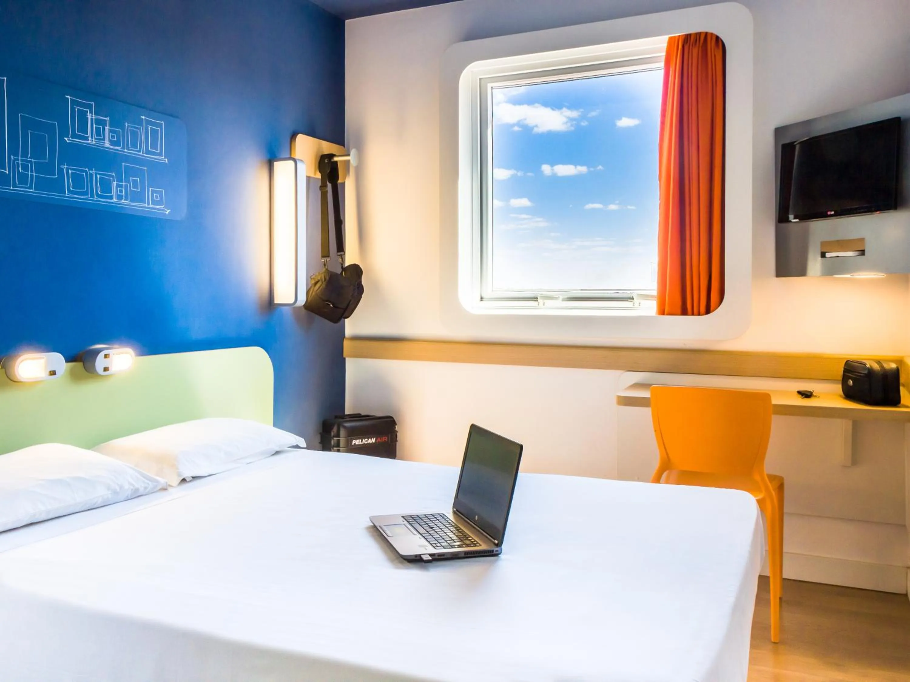 Bed in ibis budget Sertaozinho