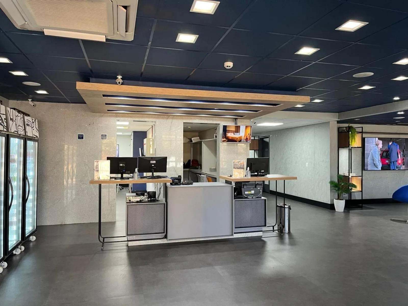Lobby or reception in ibis budget Sertaozinho