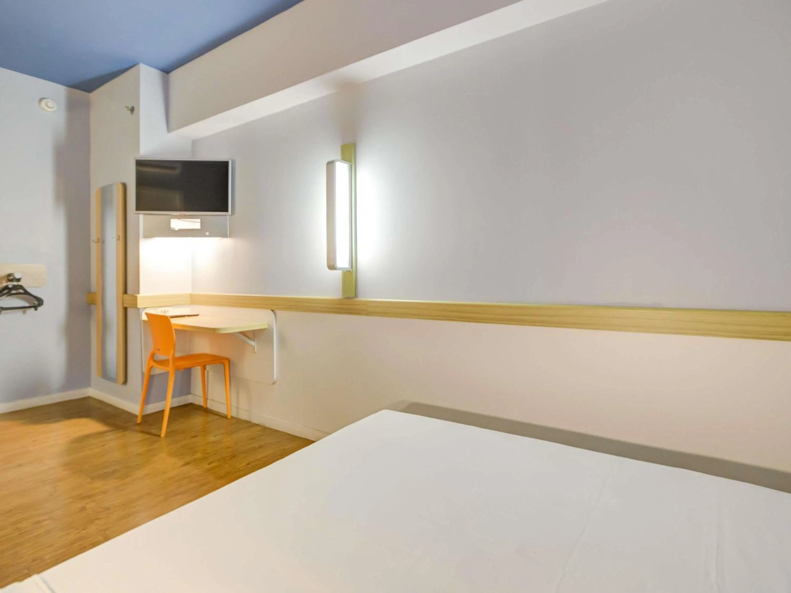 Bedroom, Bed in ibis budget Rio de Janeiro Nova America