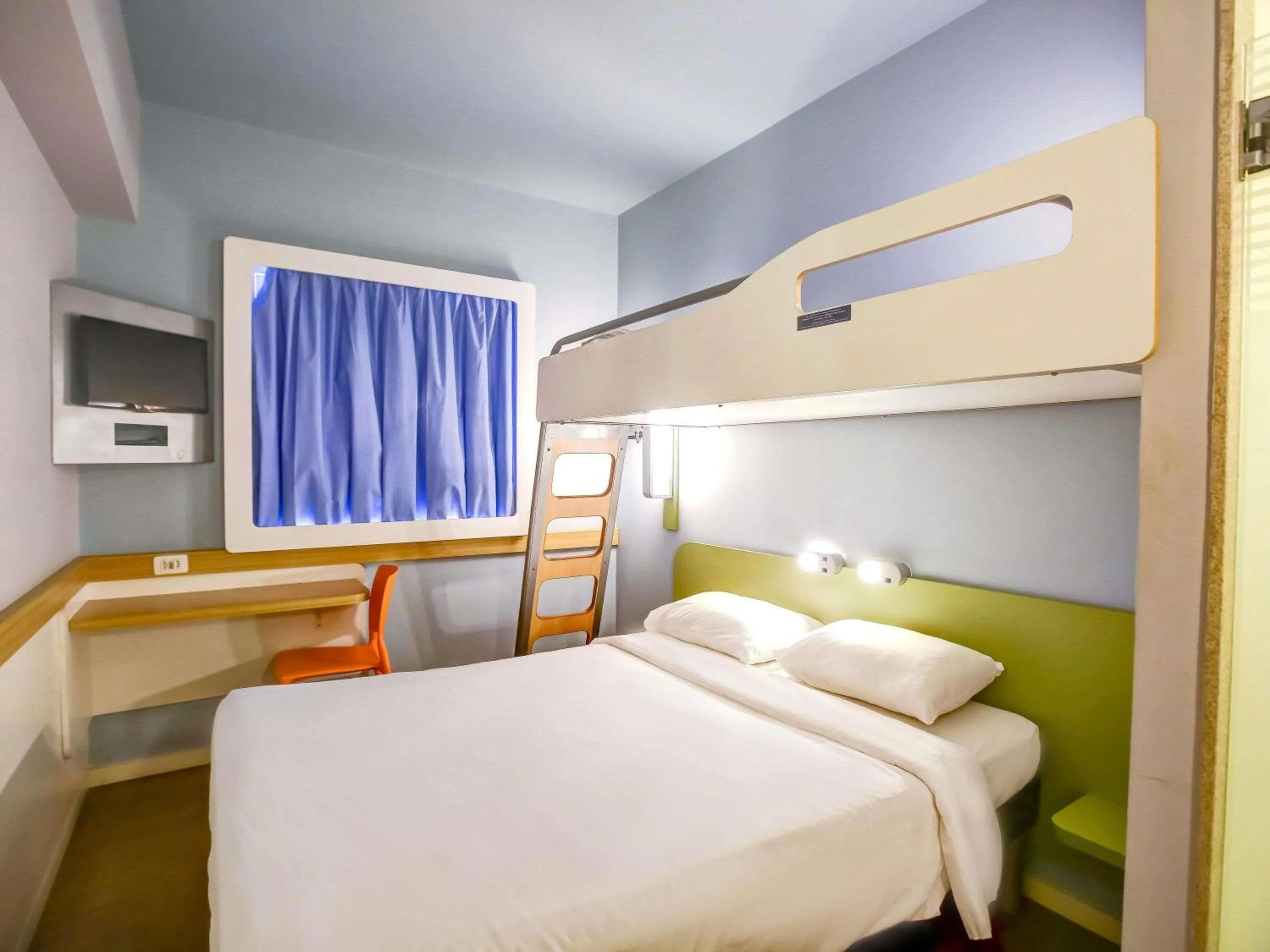 Bedroom, Bed in ibis budget Rio de Janeiro Nova America