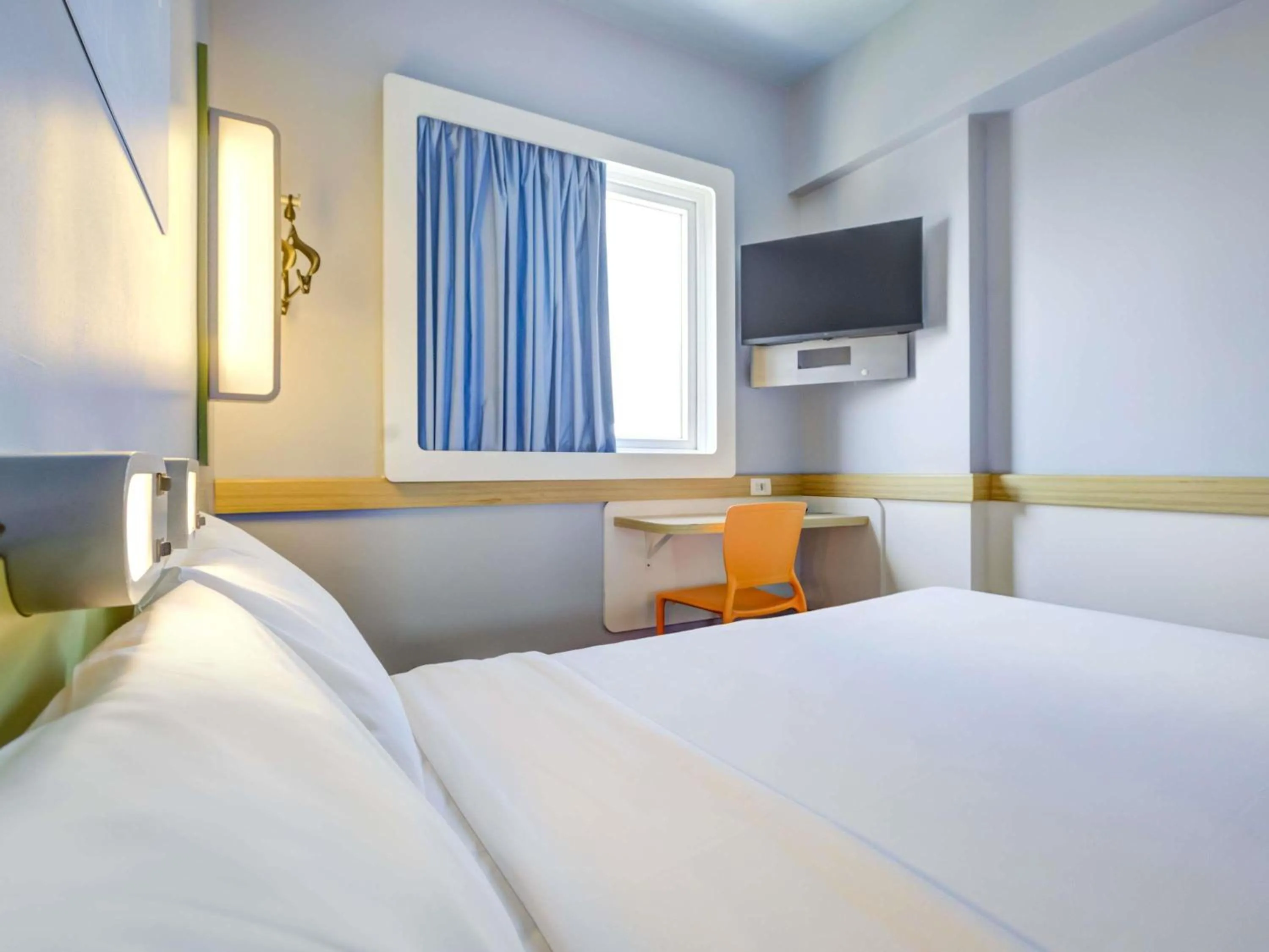 Bedroom, Bed in ibis budget Rio de Janeiro Nova America