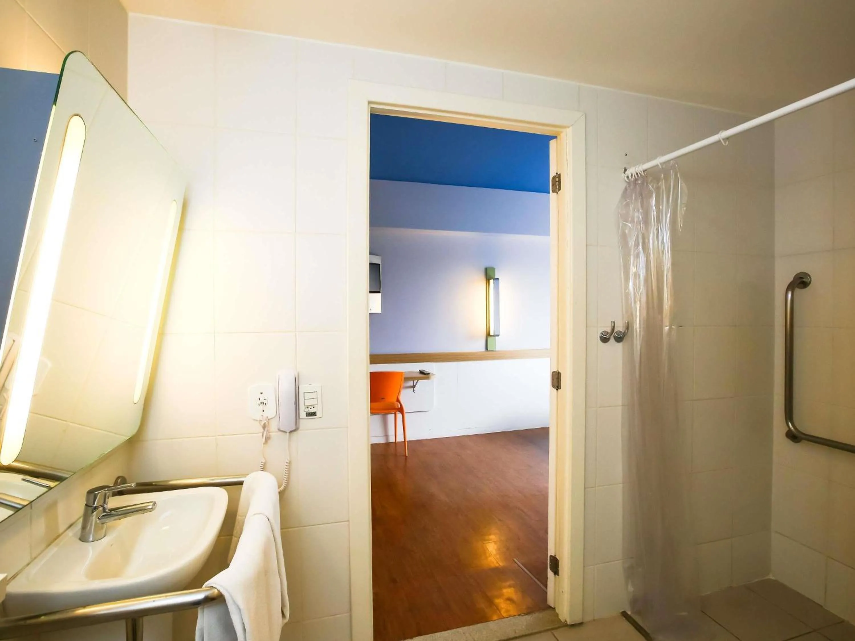 Bedroom in ibis budget Rio de Janeiro Nova America